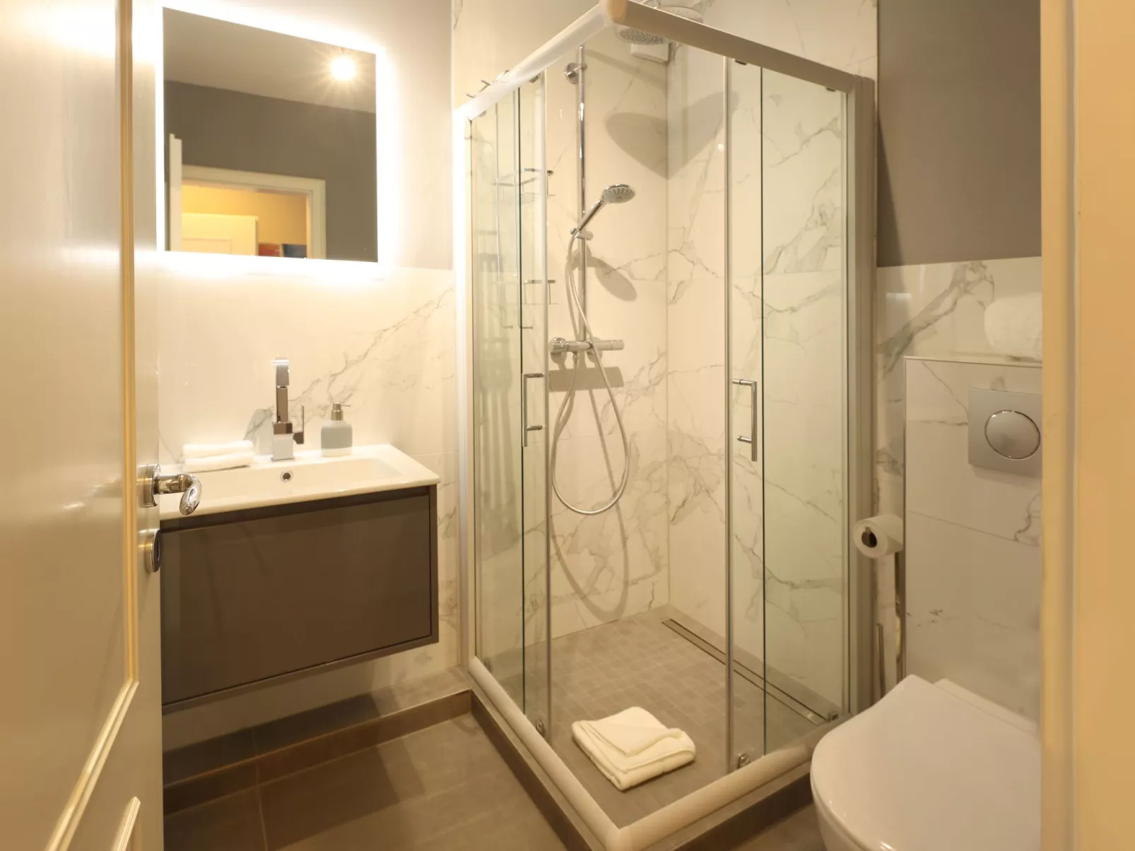 In Westerland mit Sonniger Terrasse-Dedans