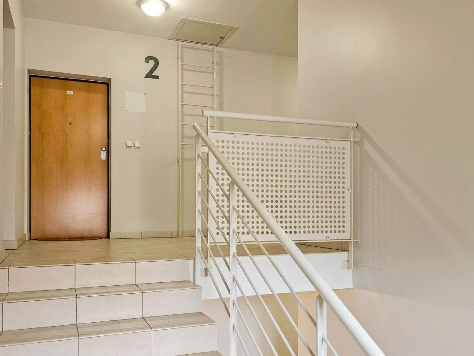 Wohnung "Senka" direkt am Strand-Inside