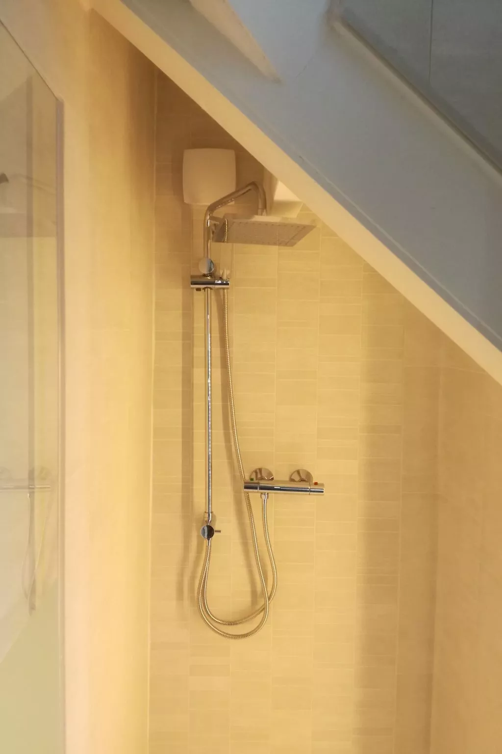 Einmalige, ruhige Ferienvilla im Grünen-Dedans