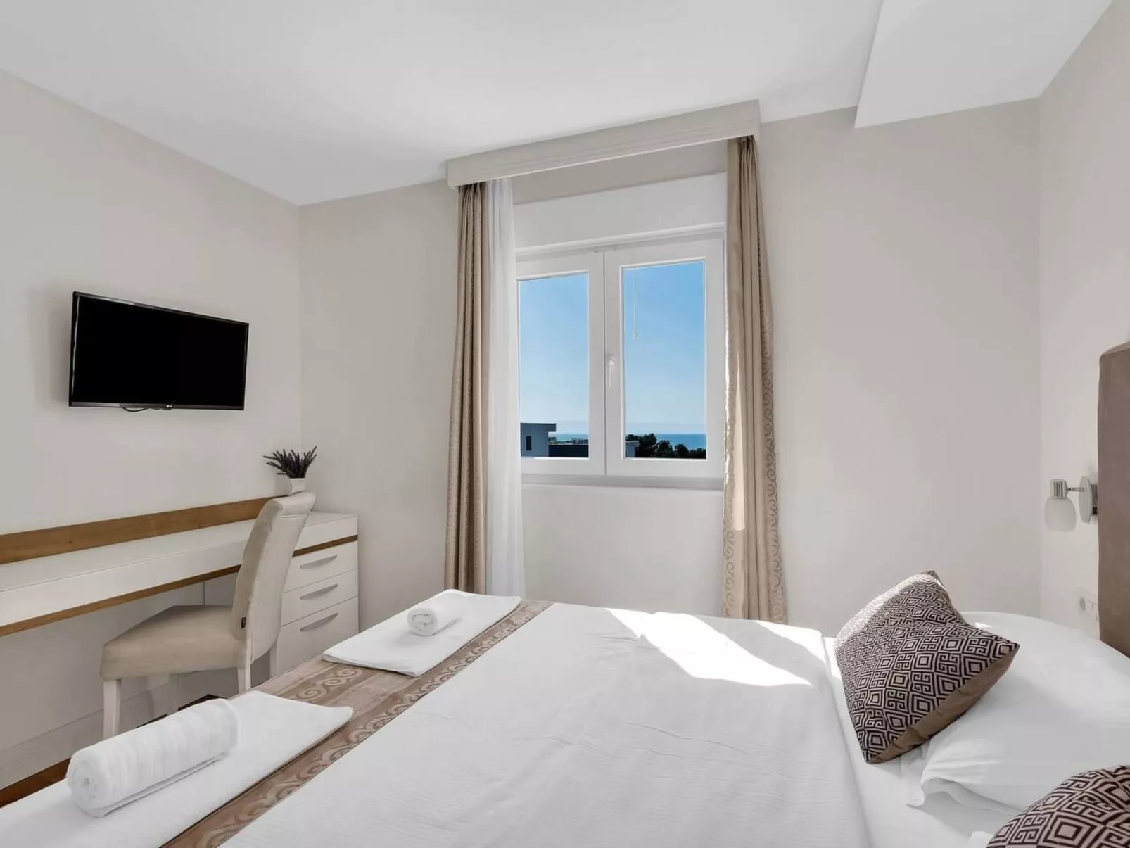 Apartment Hrvoje - nur 50m bis zum Meer-Inside