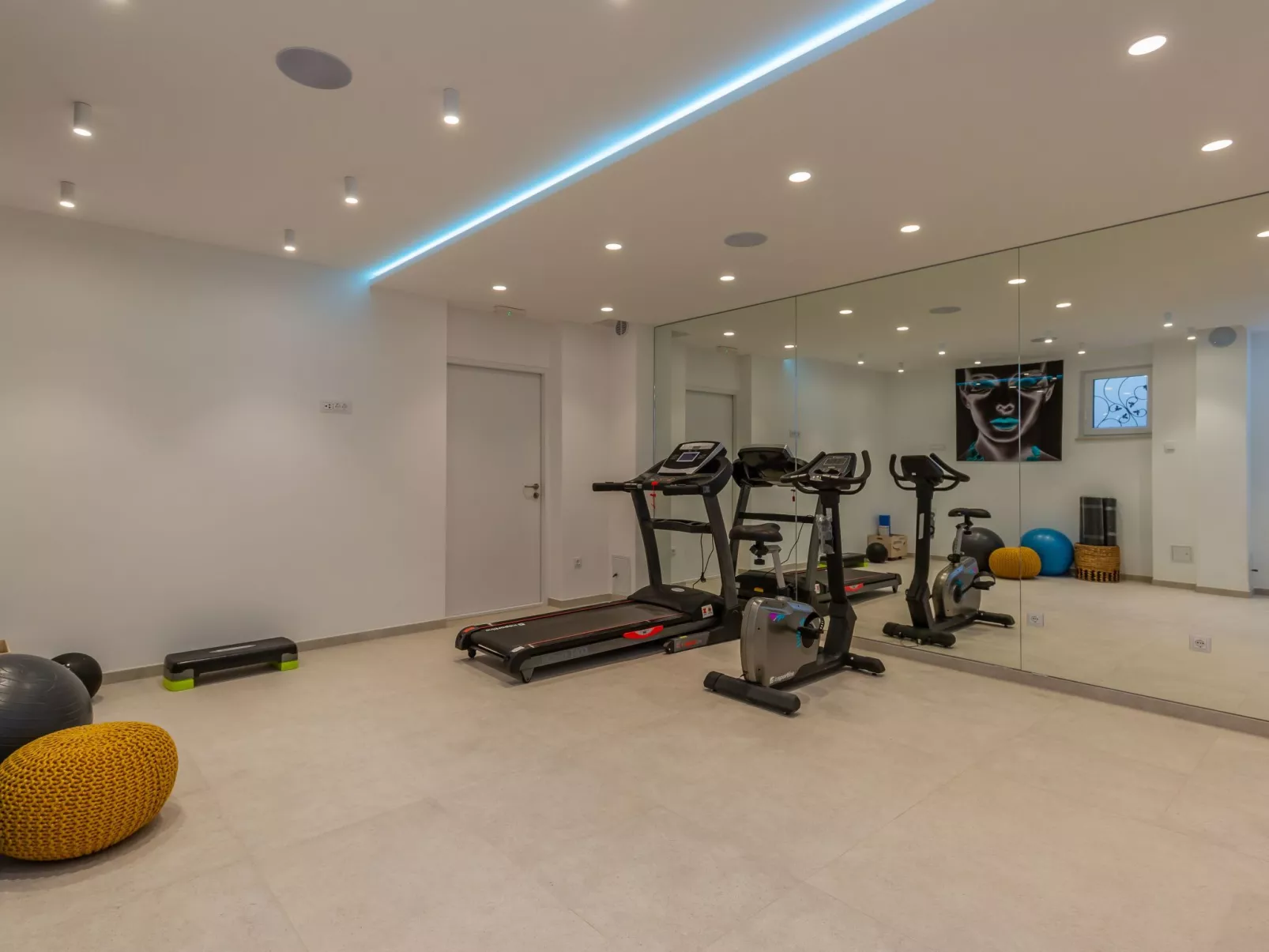 In Dugopolje mit Privatem Pool-Inside