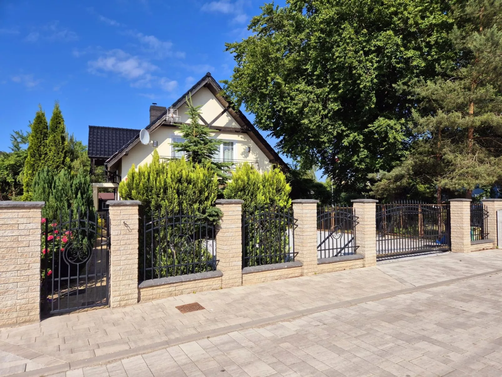 Mit Wasserblick-Outside