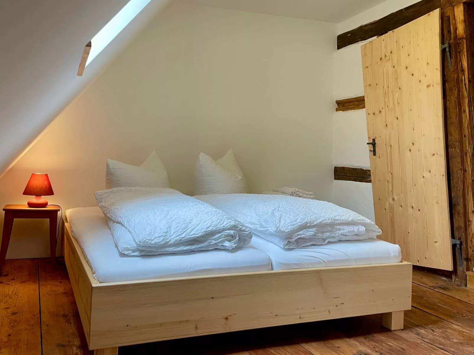 Nassauer Forsthaus-Drinnen