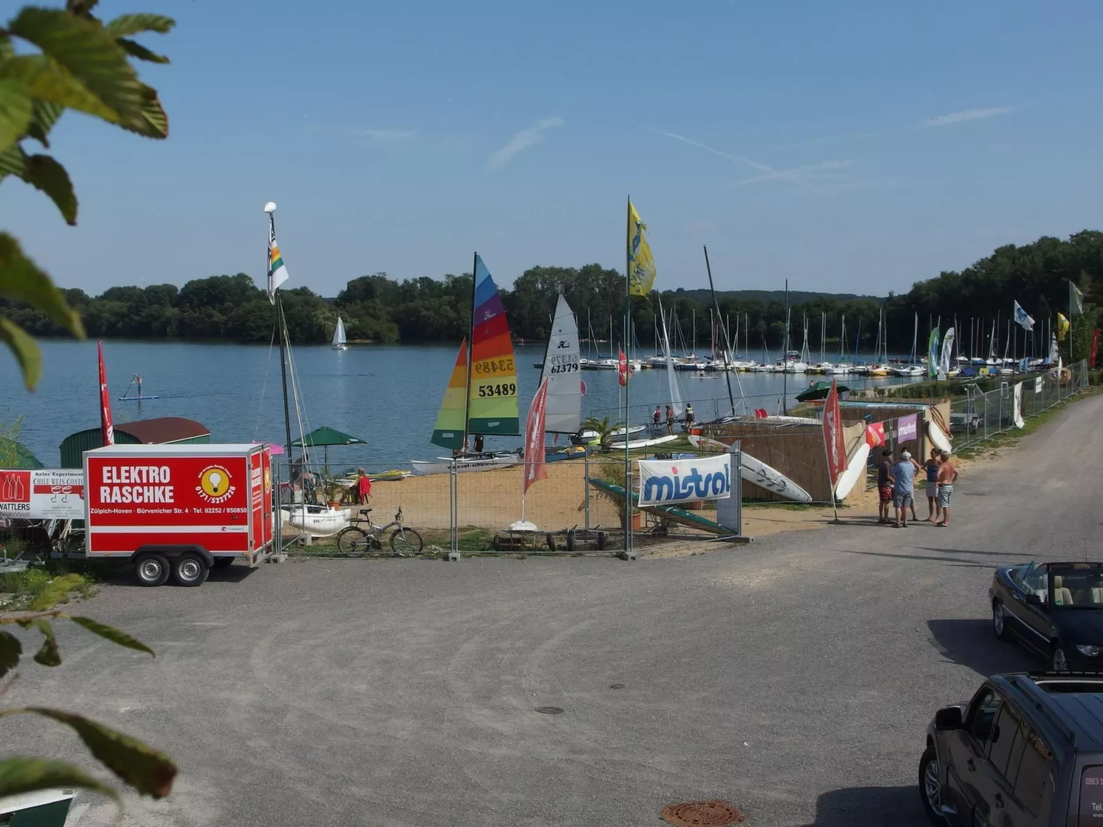 Hochwertige Ferienwohnung mit Terrasse und Garten-Outside