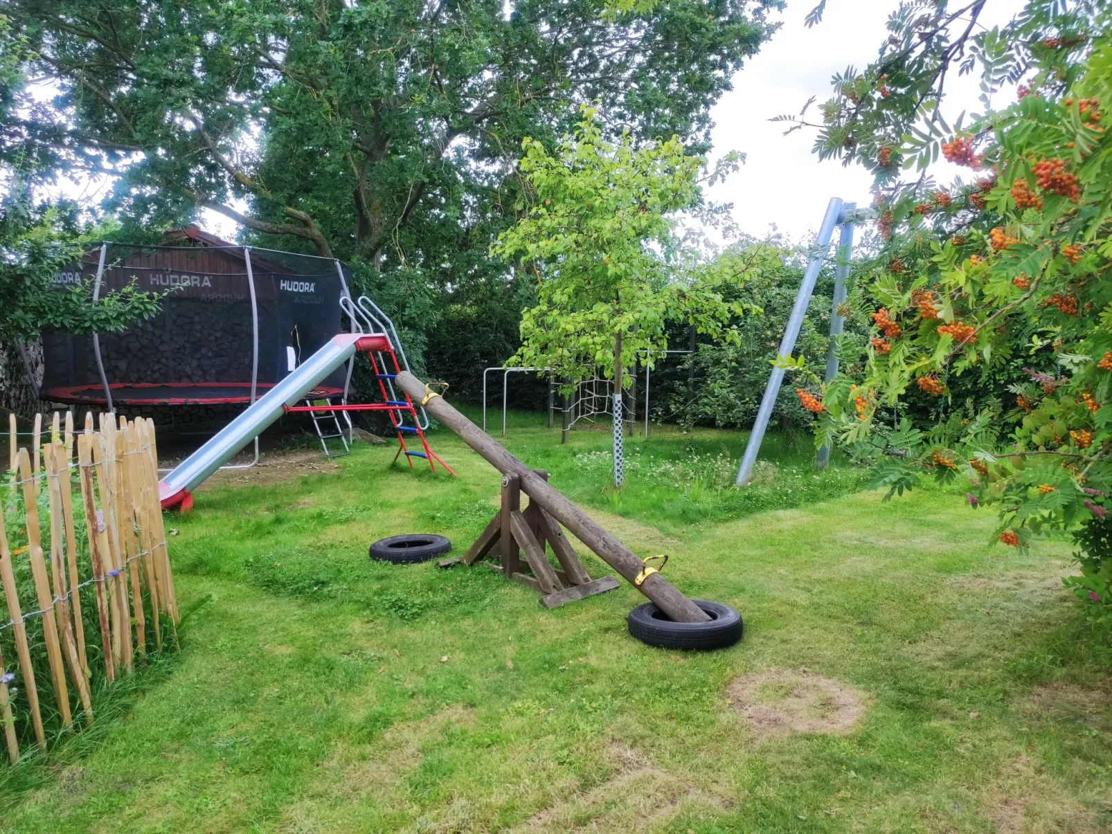 Janet Ratschkowski-Outside