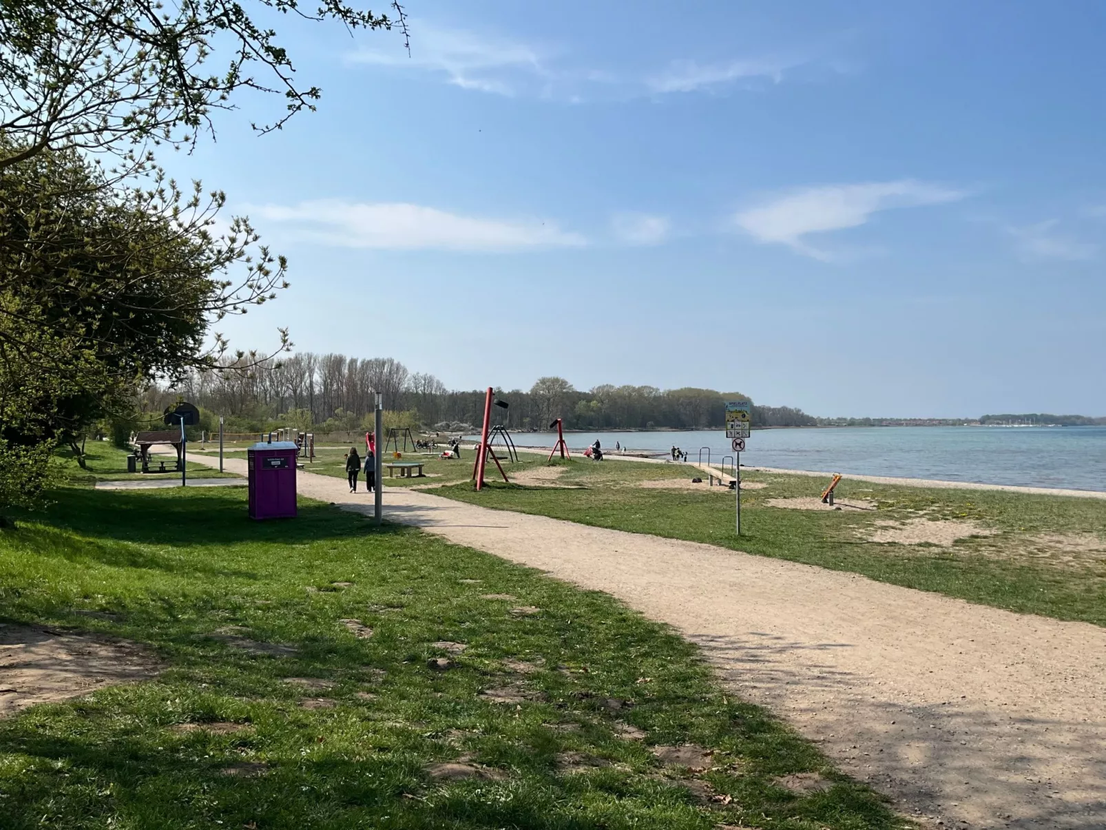 In Hoben mit Grill und Terrasse-Draußen