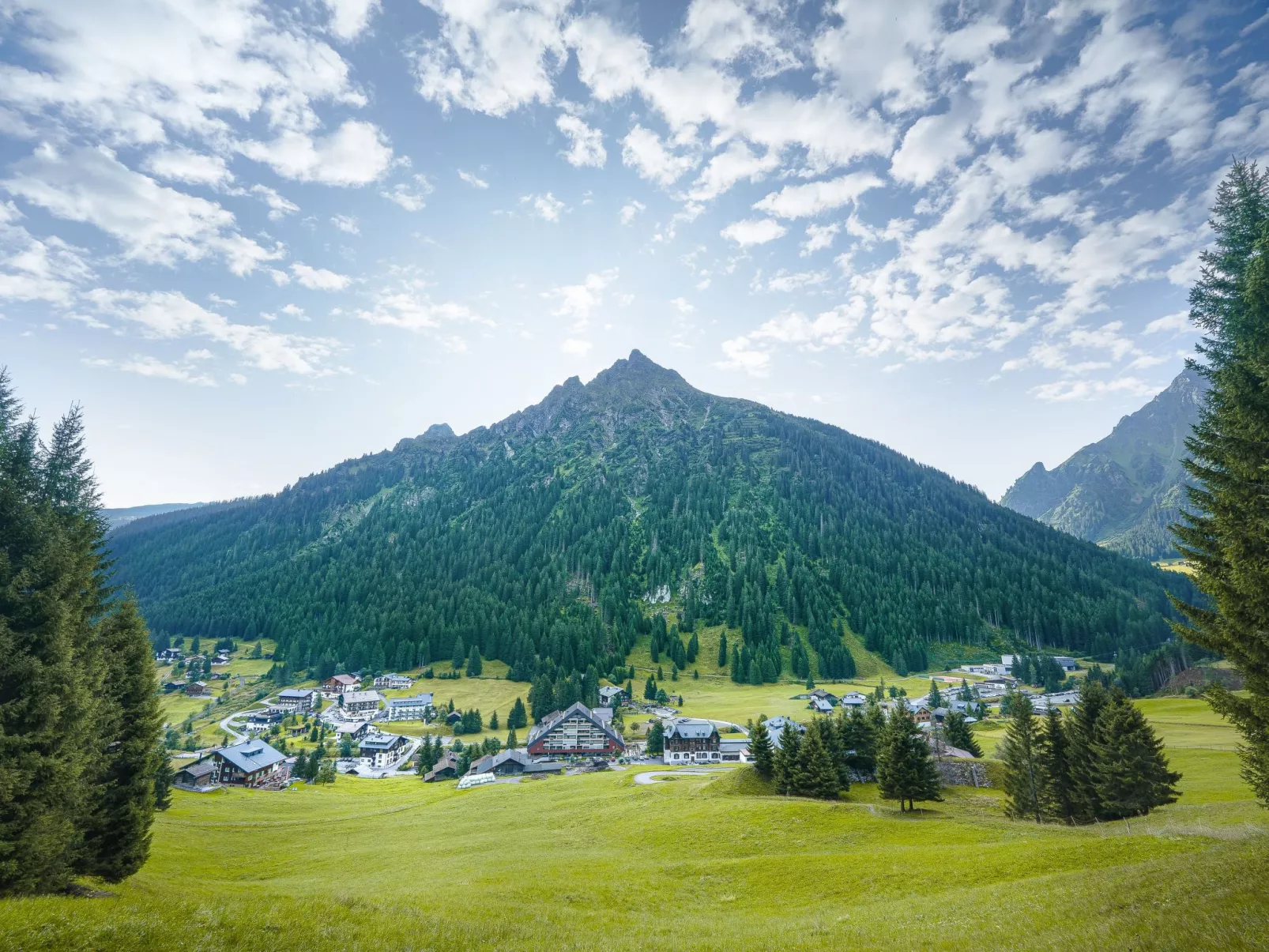 Bohemia 3 in Gargellen-Outside