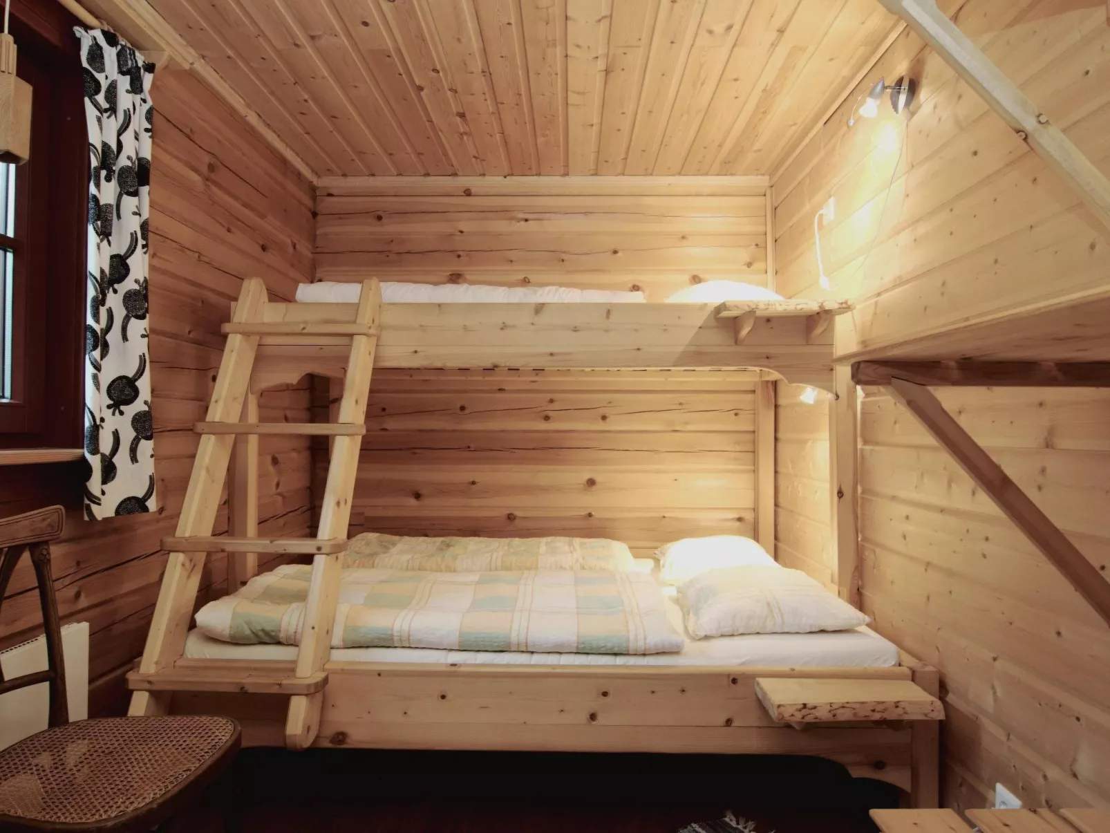 Charmantes Blockhaus, Sauna und Kamin-Inside