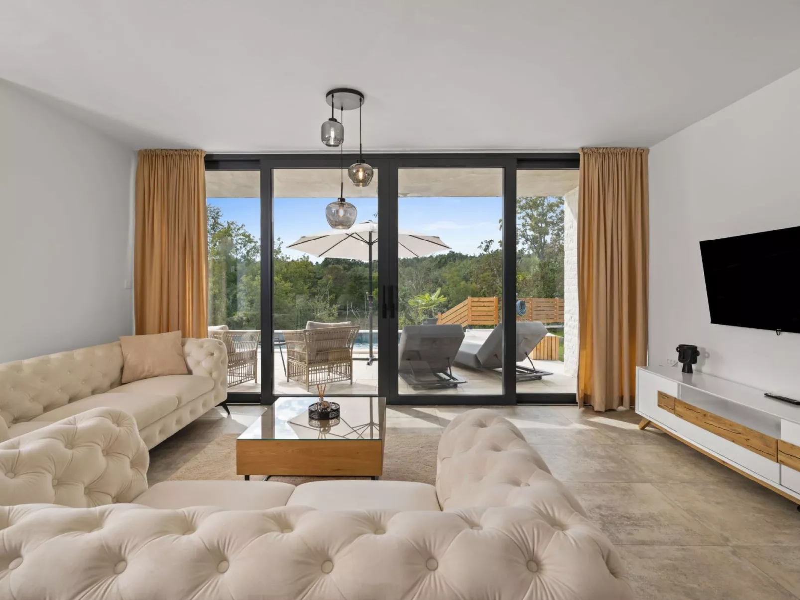 Sunset Villa Santalezi-Dedans