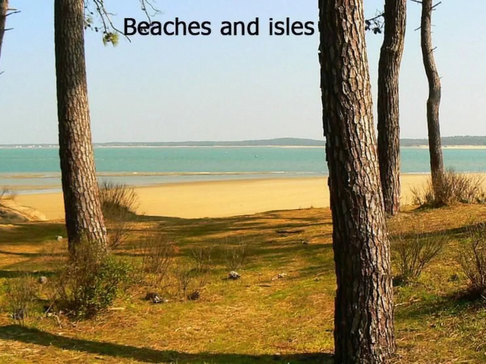 Ferienvilla mit Blick auf das Wasser-Image-tags.info