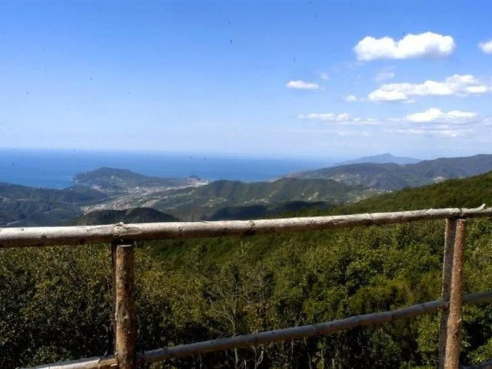 Appartement in Castiglione Chiavarese mit Garten-Outside