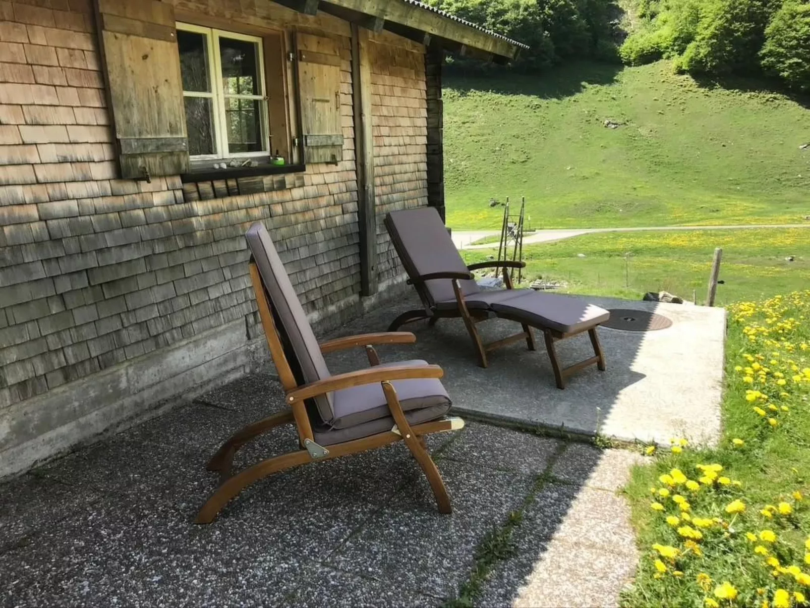 Alphütte Gental - Haslital-Draußen