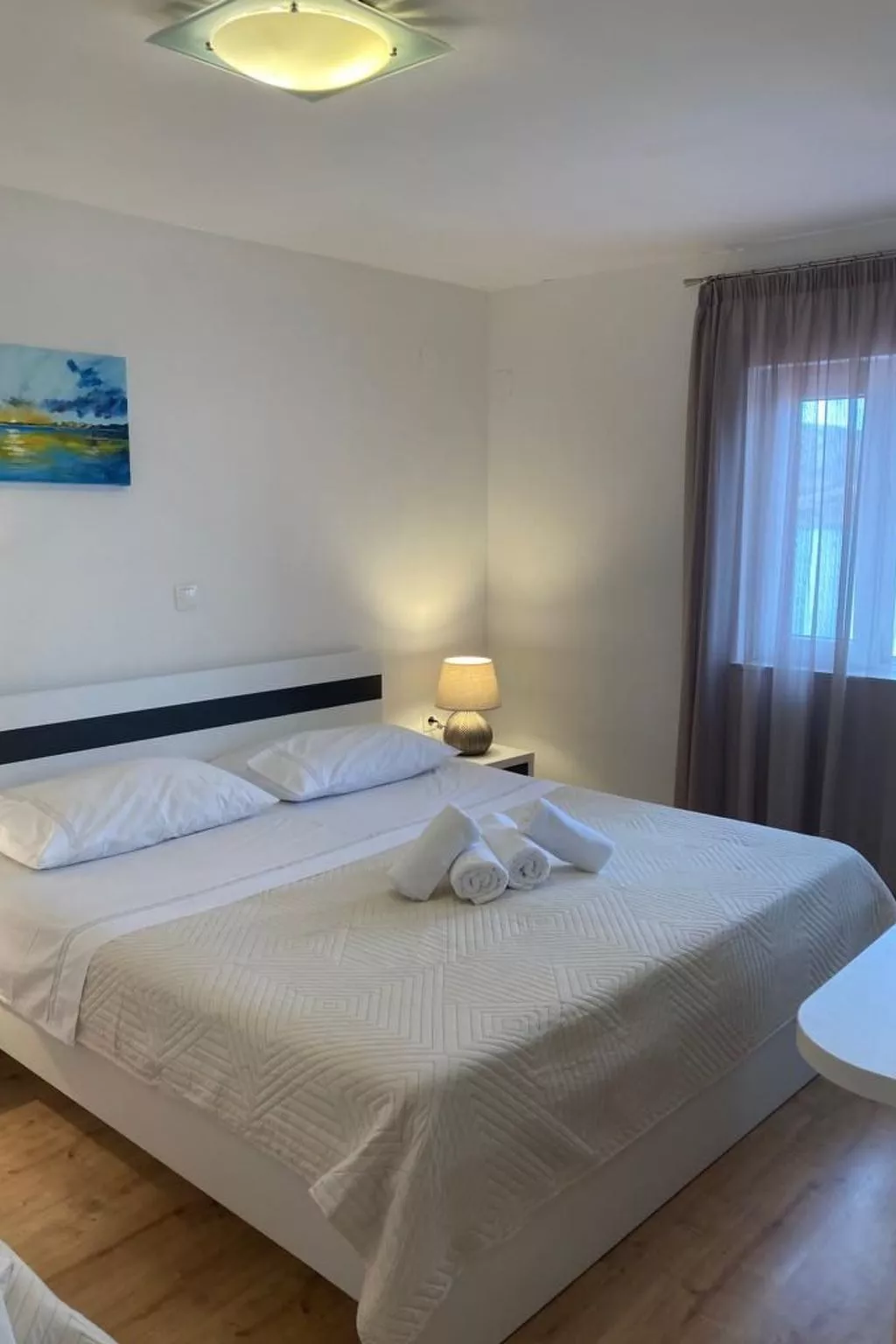 Villa Dražica mit beheiztem Pool - ruhige Lage-Drinnen