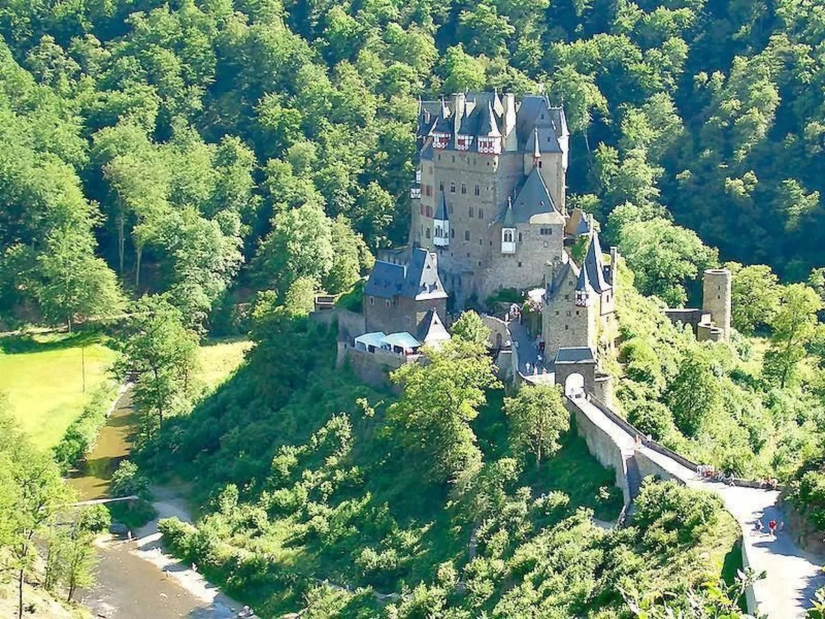 Für bis zu fünf Personen-Dehors