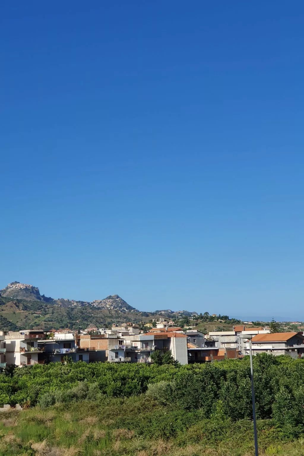 Mansardische Kommode-Outside