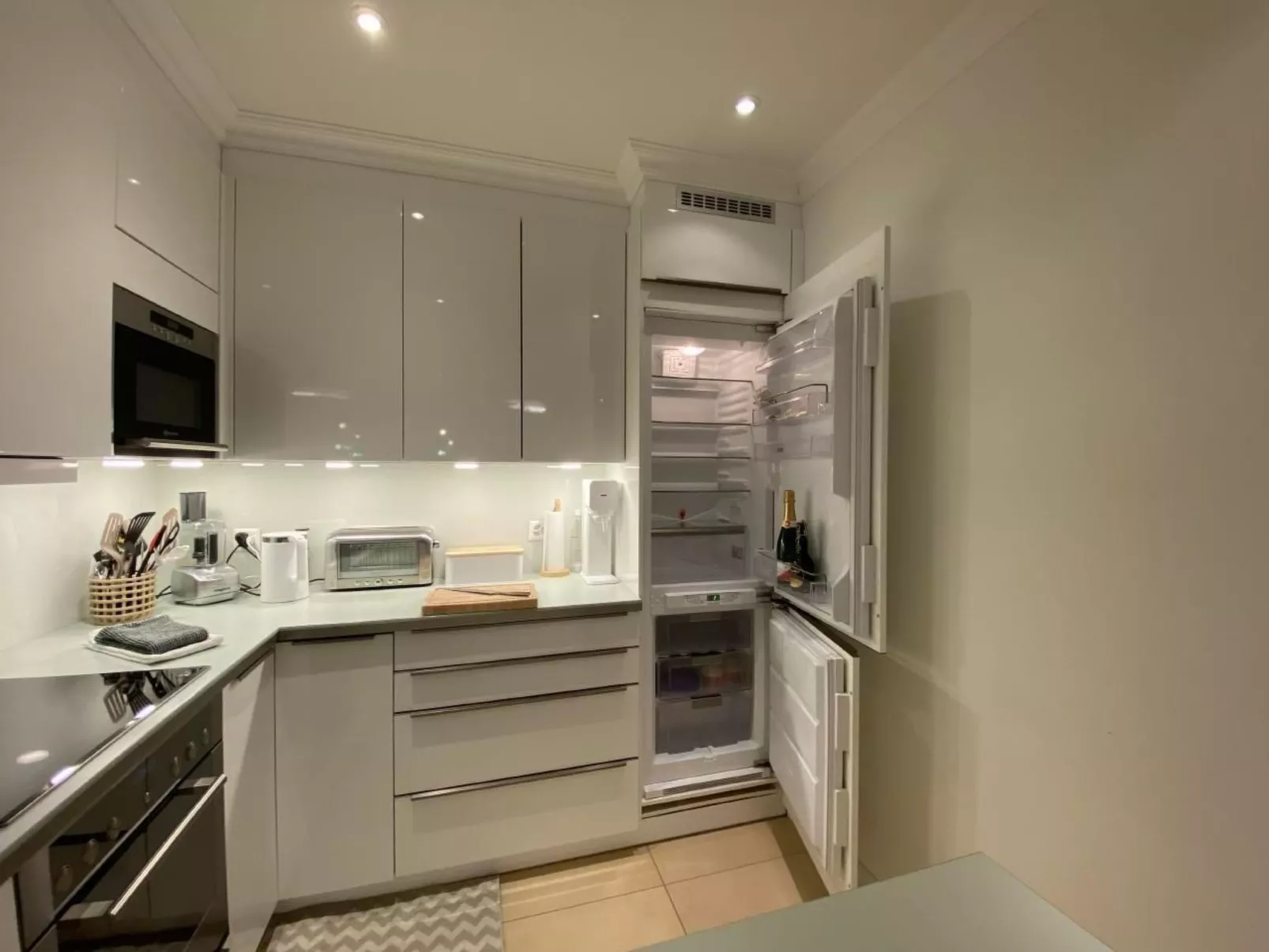 Engiadina Libra-Dedans