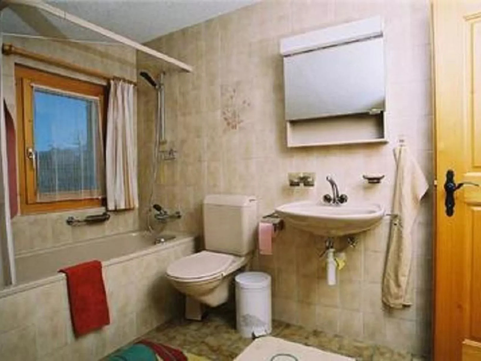 Stockhornblick-Drinnen