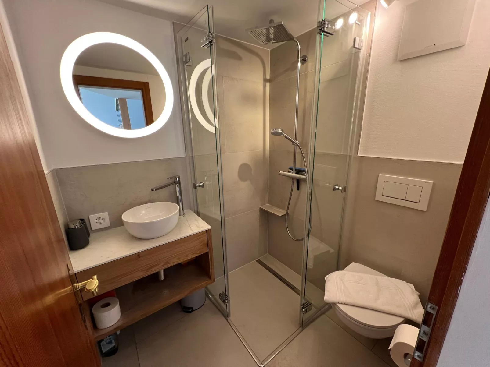 Chesa Calderas-Inside