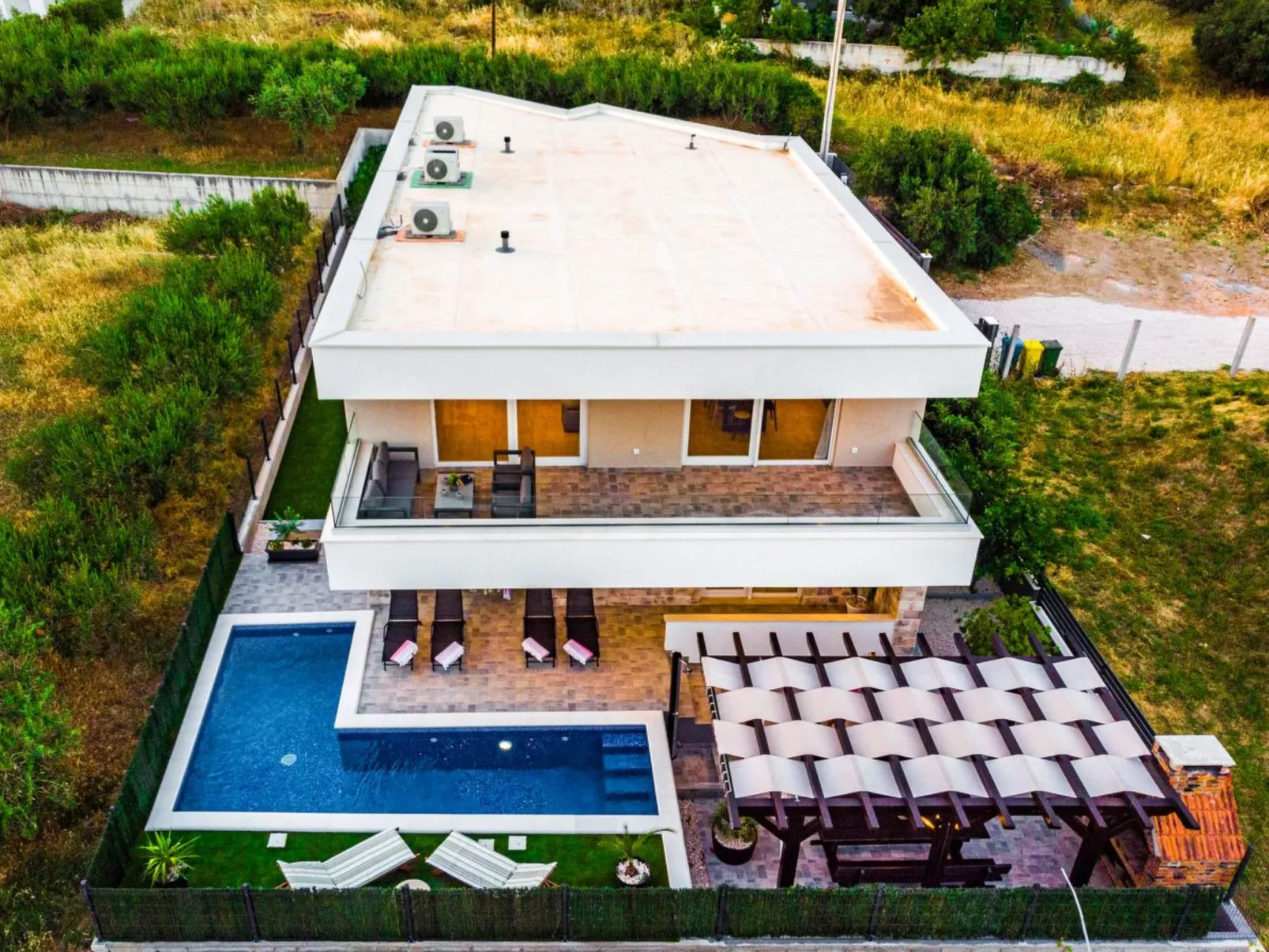 Villa Olea- Pool, Grill, Nähe Flughafen Split-Outside