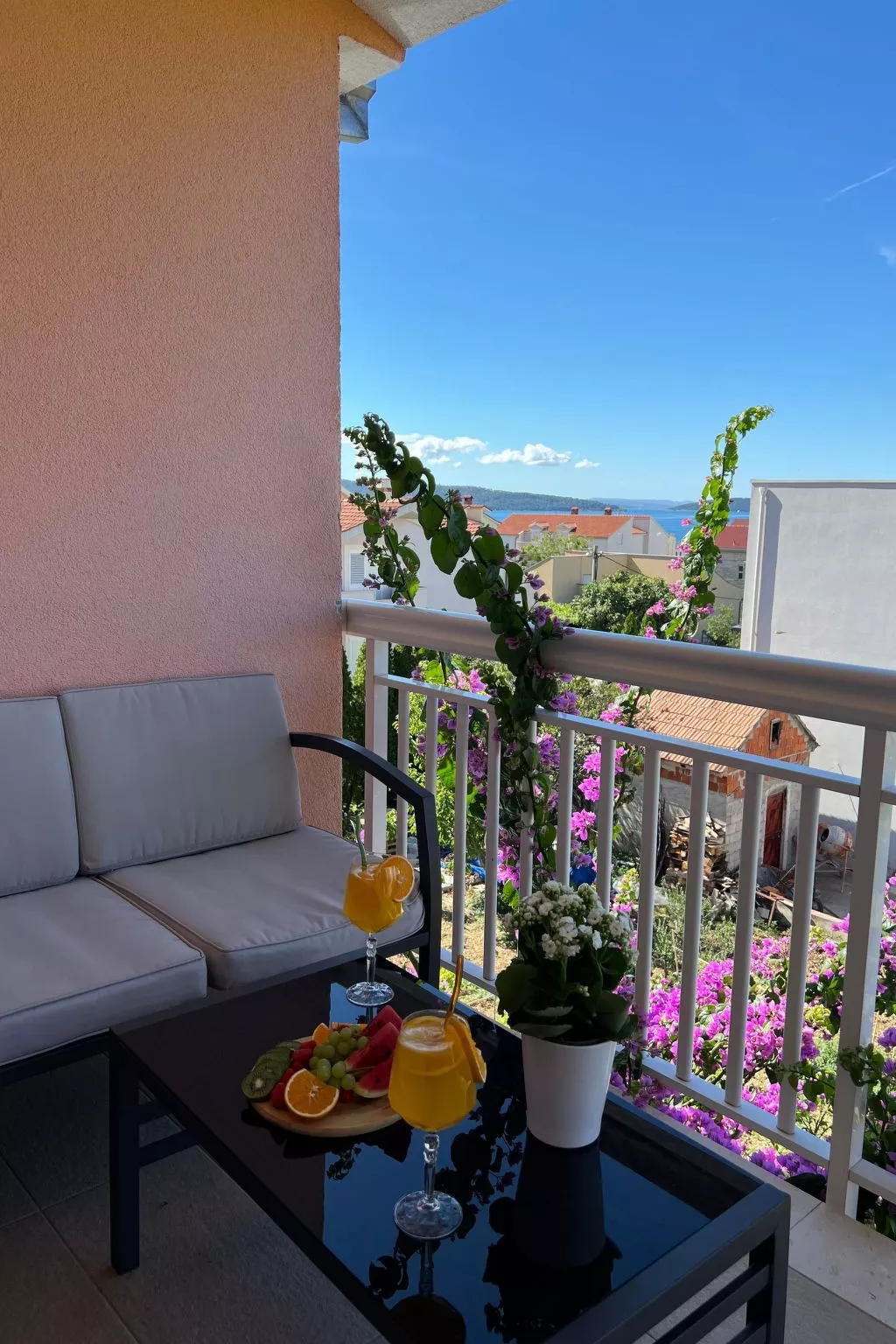 Moderne Meerblick ap.1 mit Pool und Terrasse bbq in der Nähe von Split Trogir-Inside