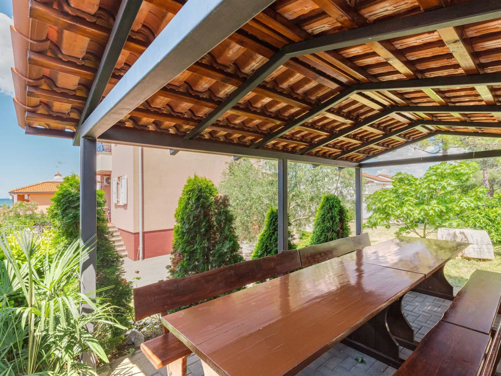 "Villa Pinta" mit Blick auf das Wasser-Draußen