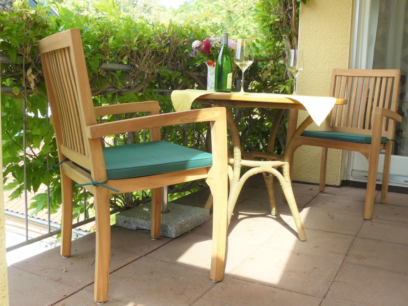 Haus Ahorn Ferienwohnung-Outside