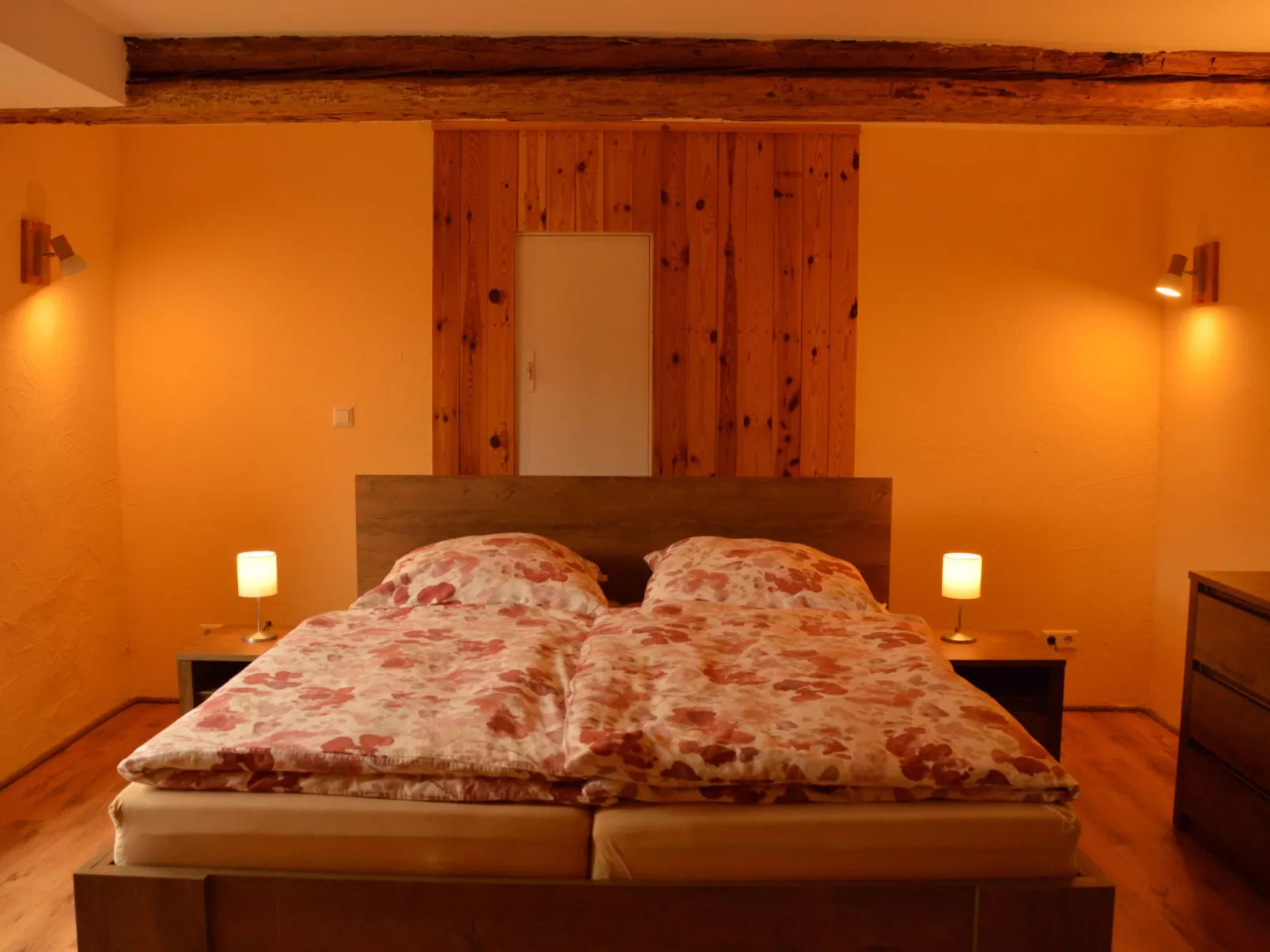 In Berkenlatten mit Großer Terrasse-Inside