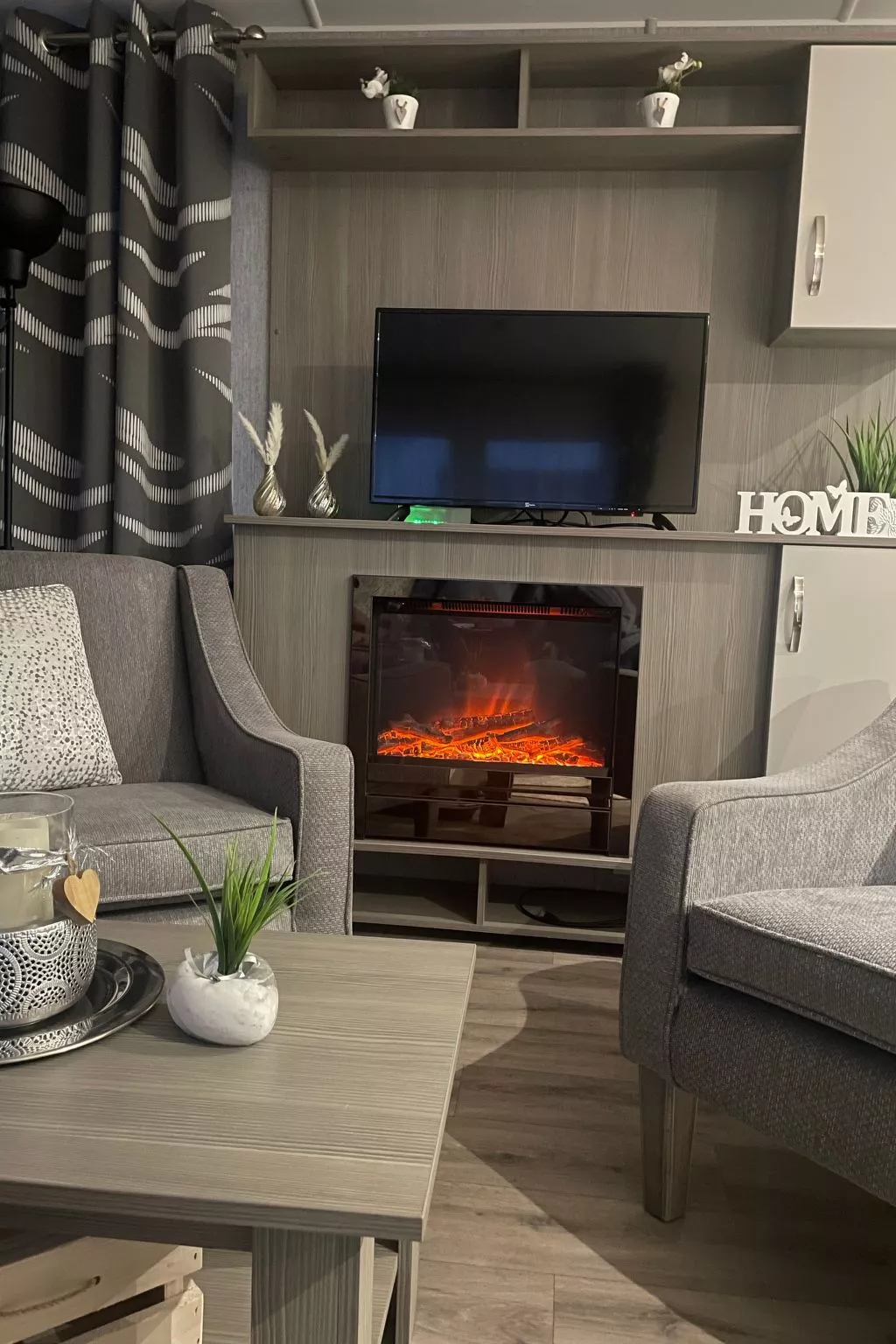 Chalet in Strandnähe-Drinnen