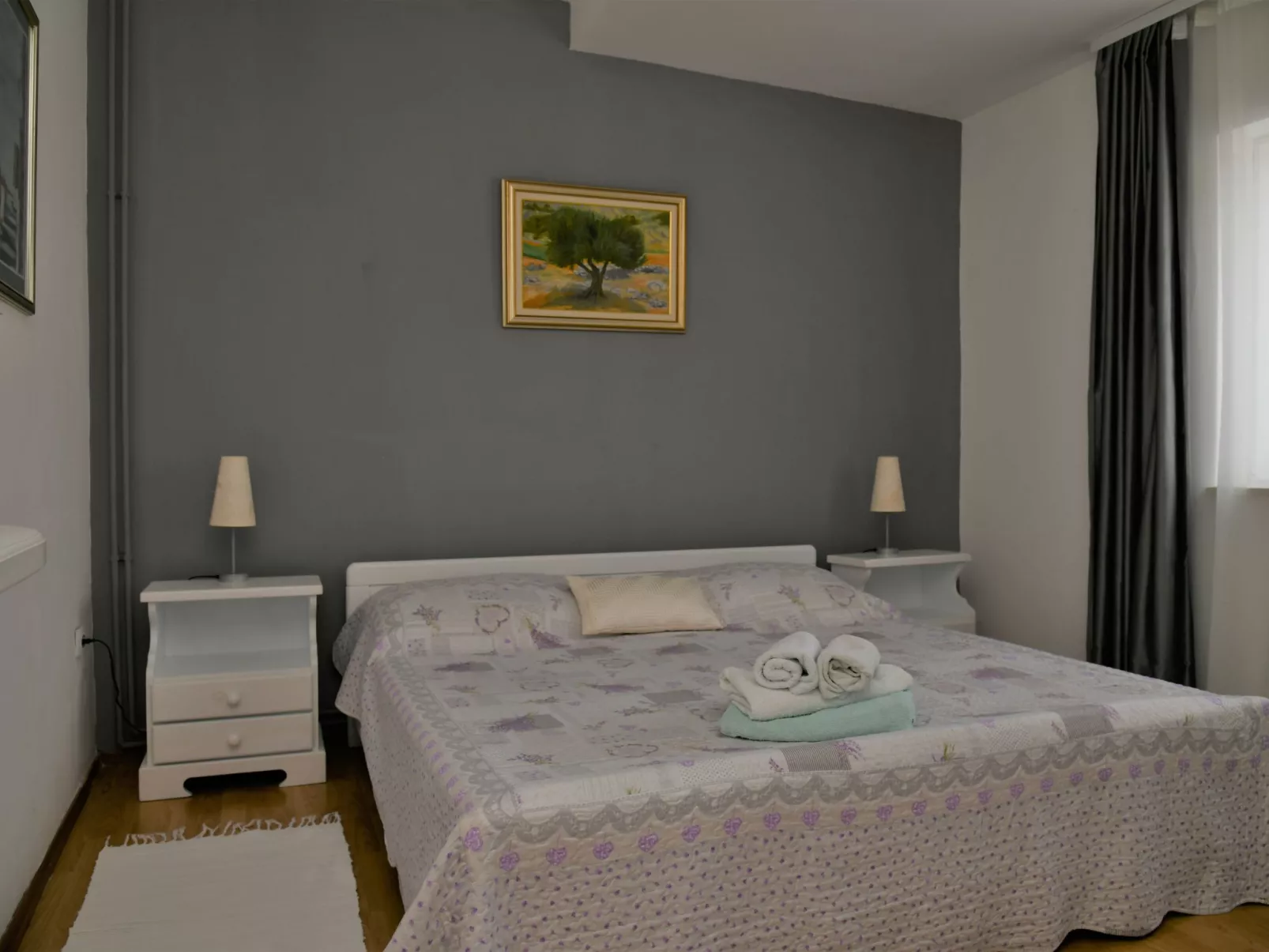 Ferienvilla in ruhiger Lage mit Pool-Drinnen