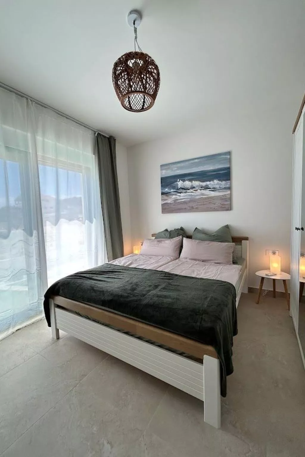 Villa Montini mit Pool und Meerblick-Inside