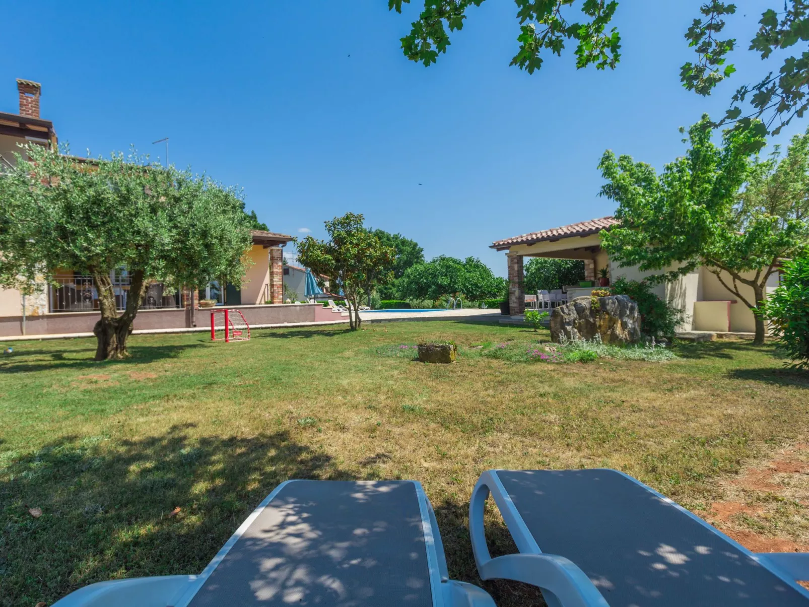 Villa Natura-Image-tags.info