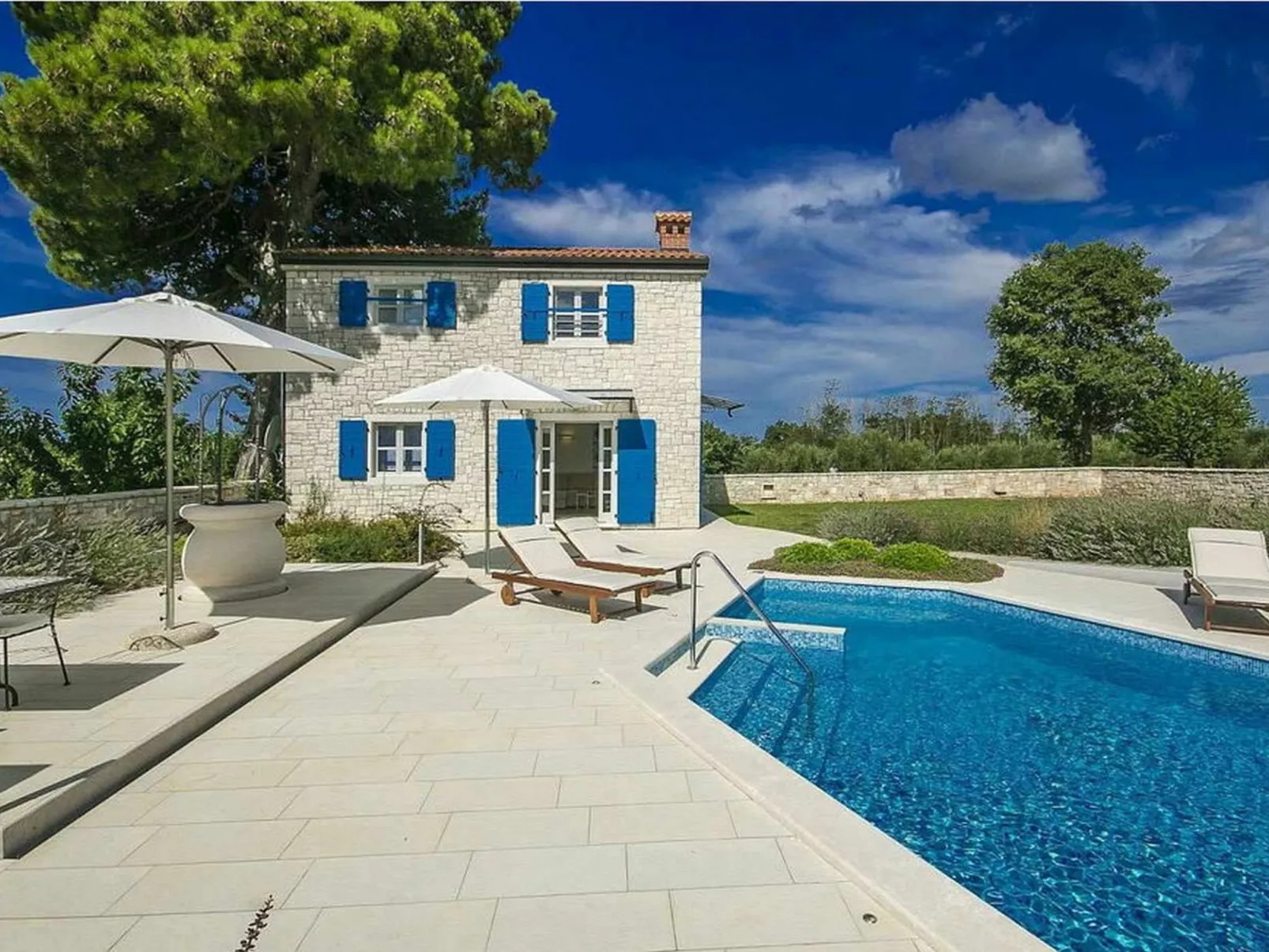 Villa Lenka mit Pool-Outside