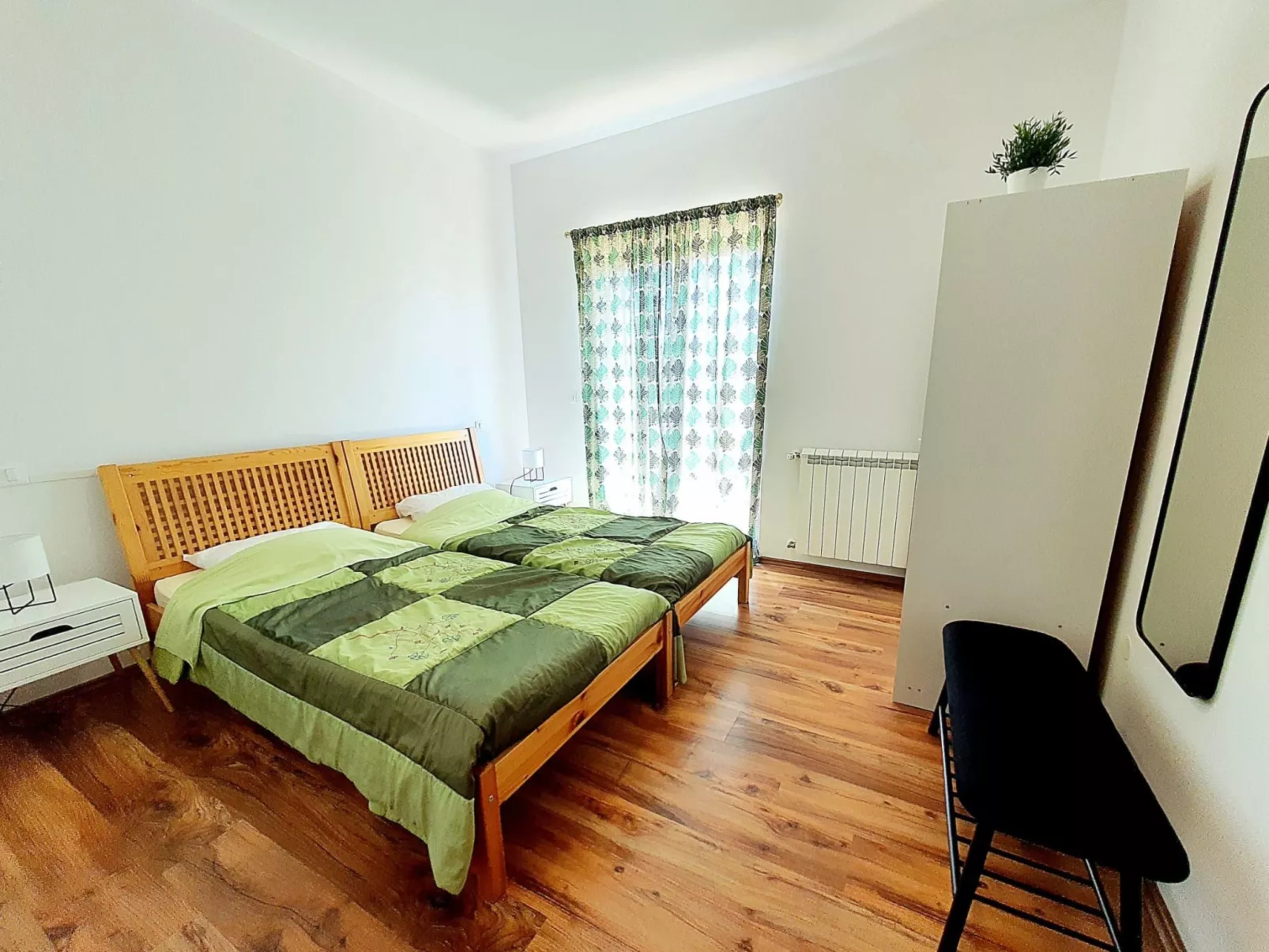 Komfortable, ruhige Erdgeschoss-Ferienwohnung-Drinnen