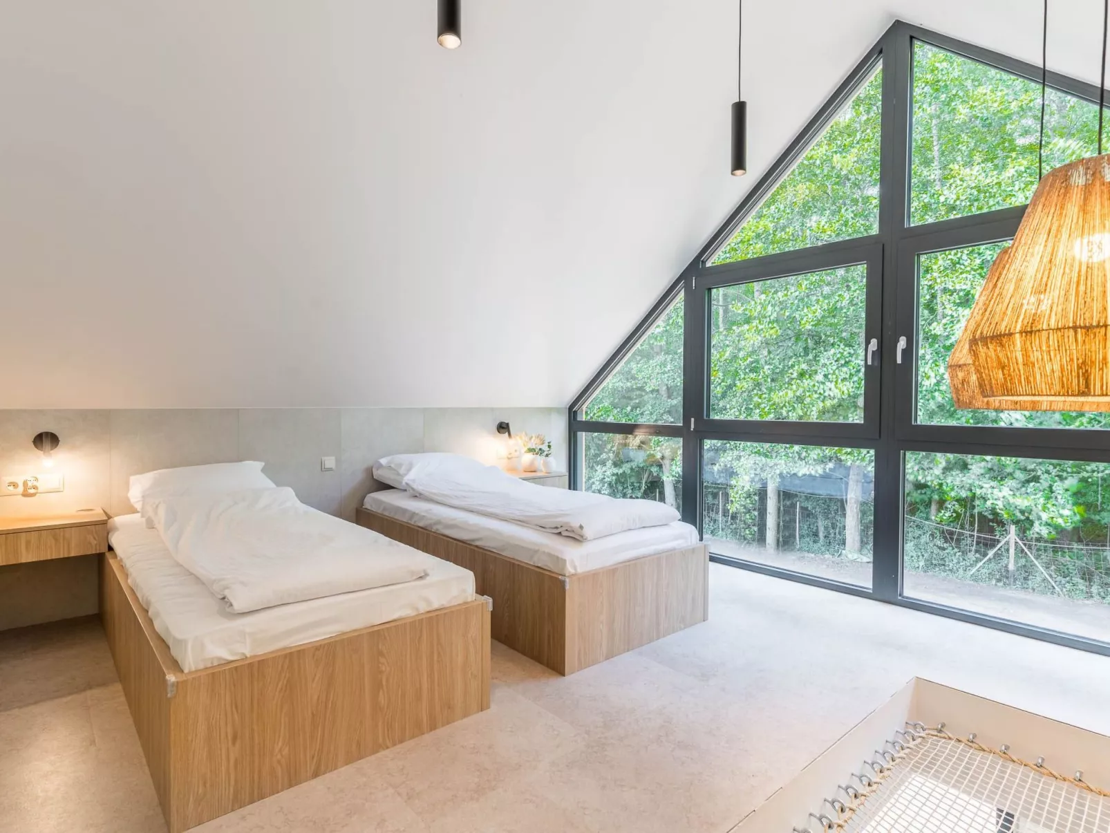 Sasino Park 22-Inside