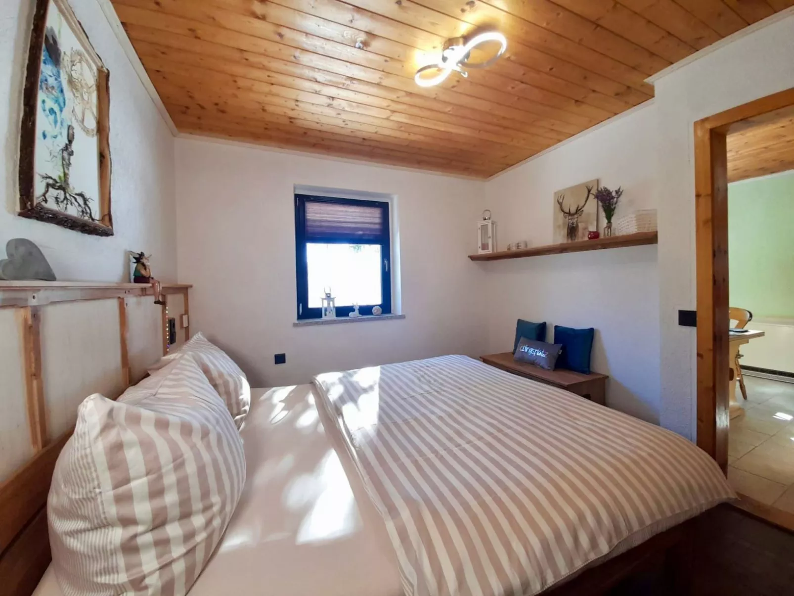 Am Wald gelegenes Ferienhaus "Wolf" mit Kamin-Inside