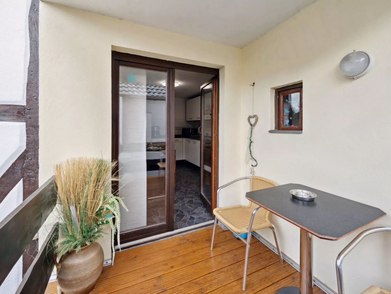 Haus-Fernblick-Inside