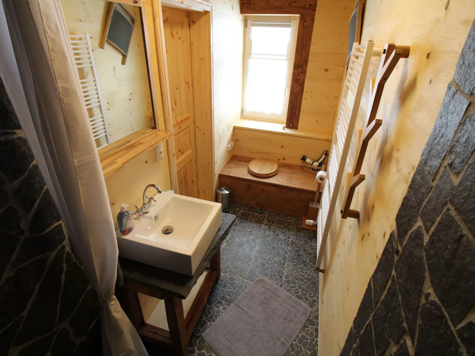 Anno Dazumal 24-Dedans