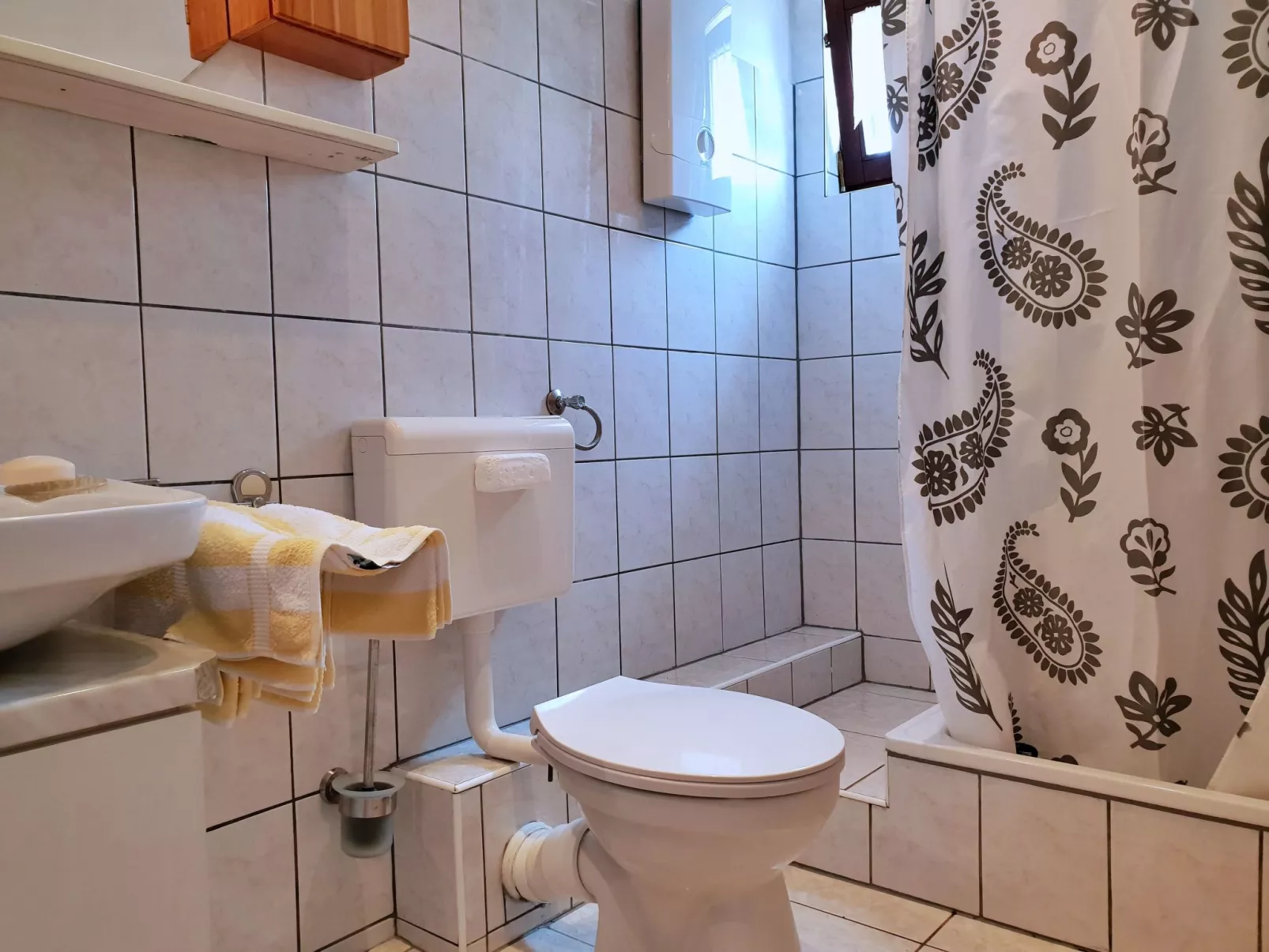 Apartment Bijelic - mit Balkon, 480 m vom Meer-Dedans