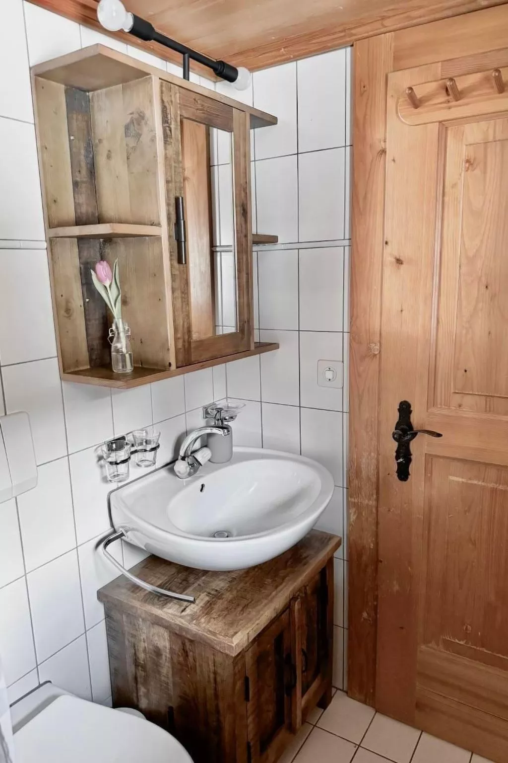 Chalet Domino-Image-tags.info