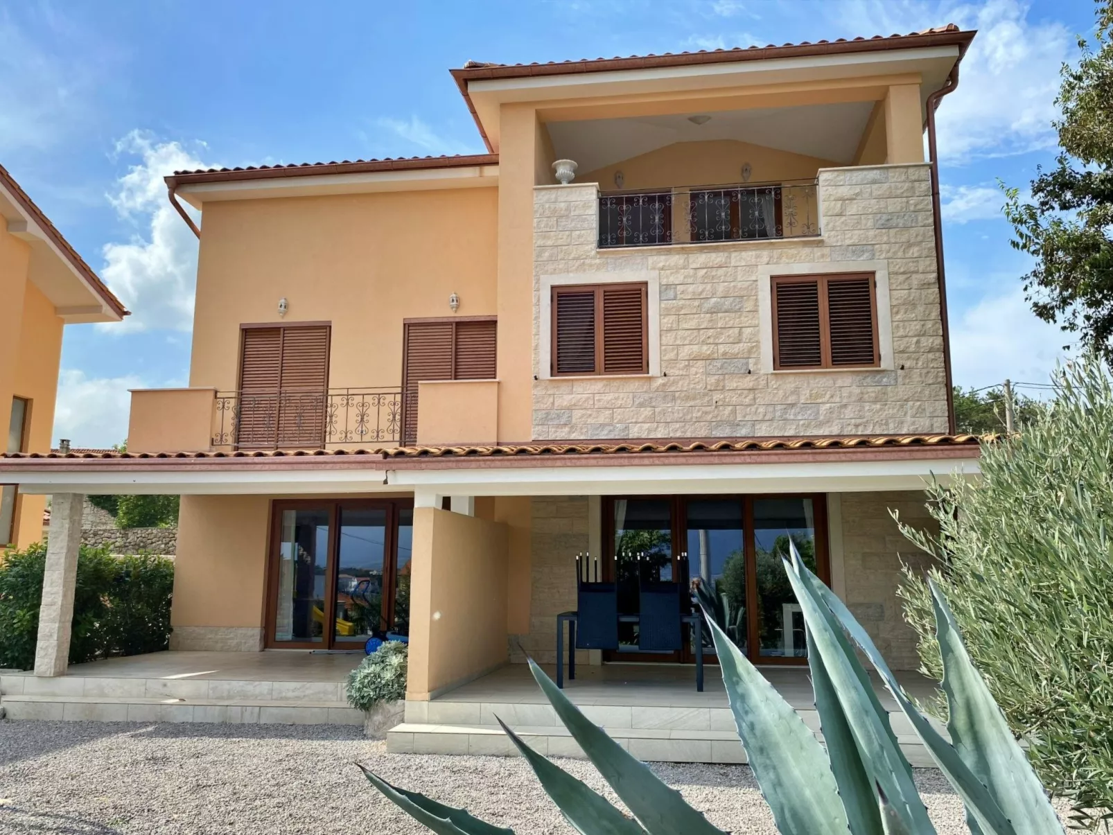 Apartment Rebeka-Dehors