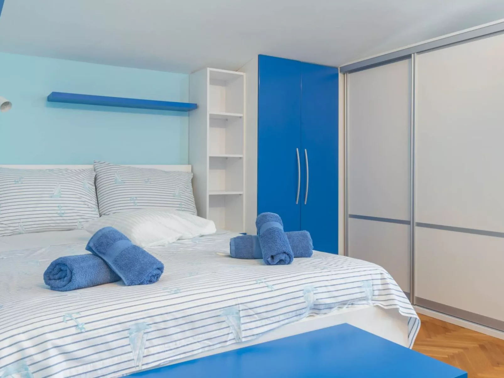 Appartement "Zorka" mit Blick auf das Wasser-Image-tags.info