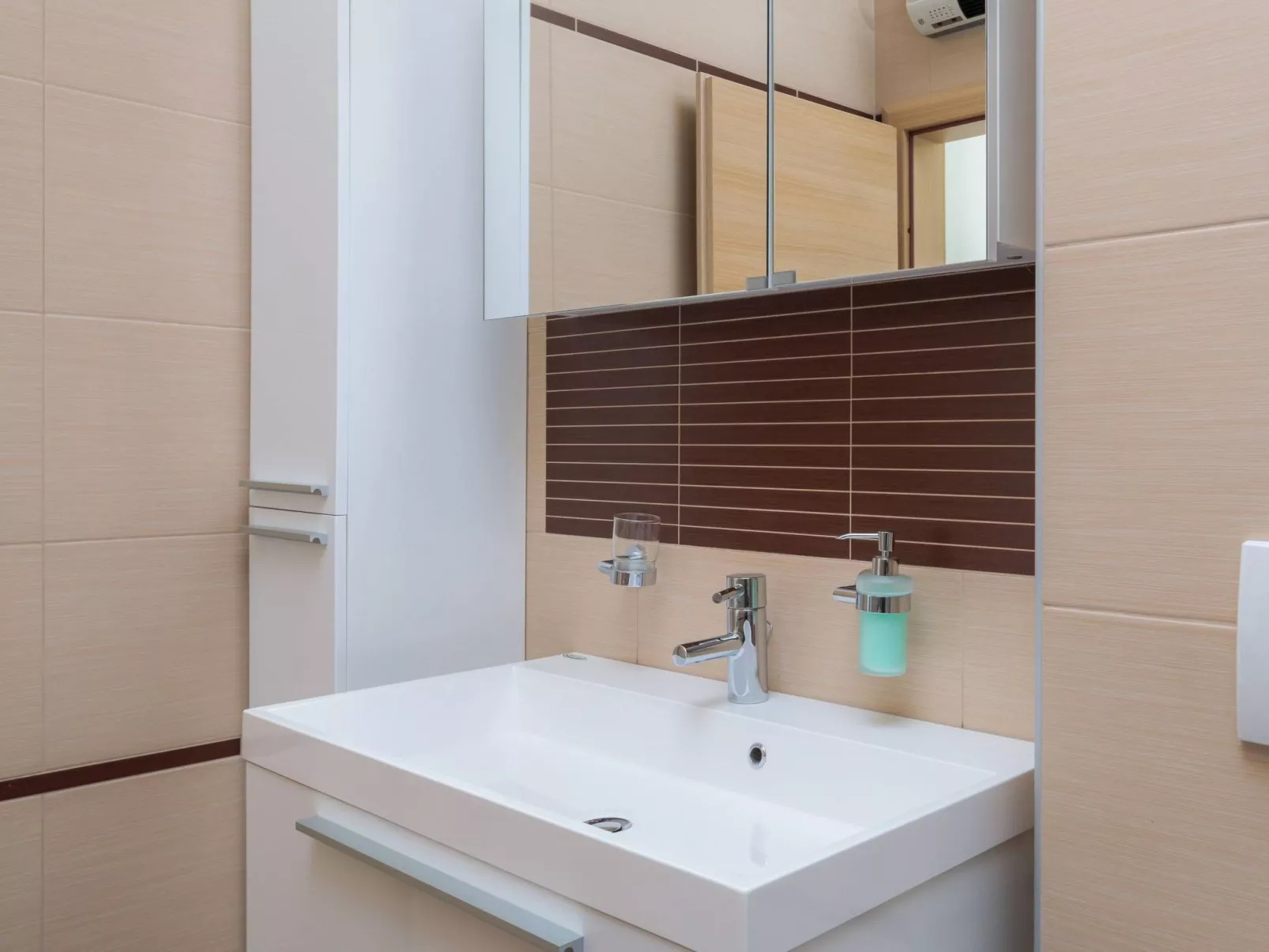 Luxusvilla Jasmin mit Privatpool-Drinnen