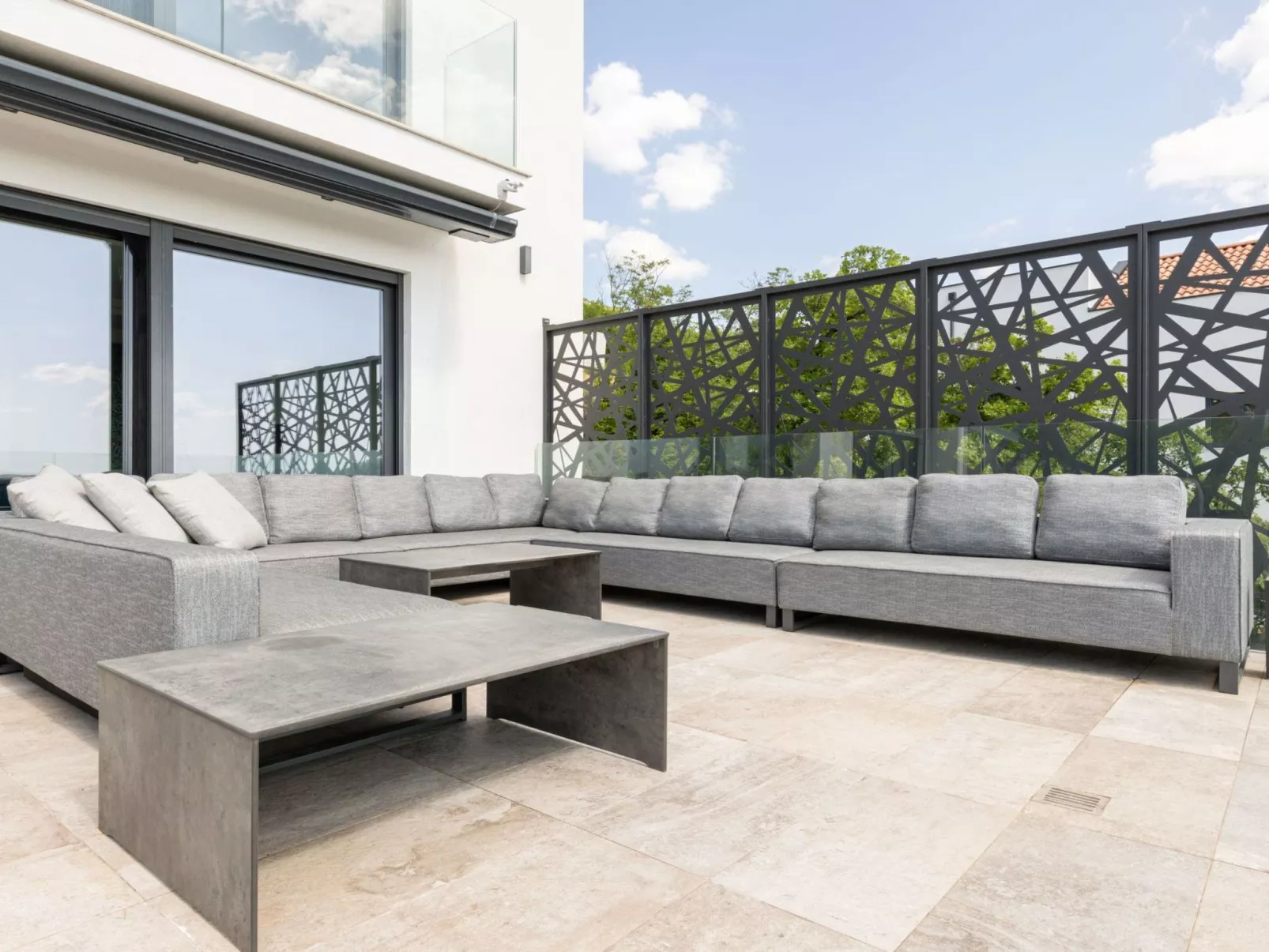 Designferienhaus mit Hot Tub-Image-tags.info