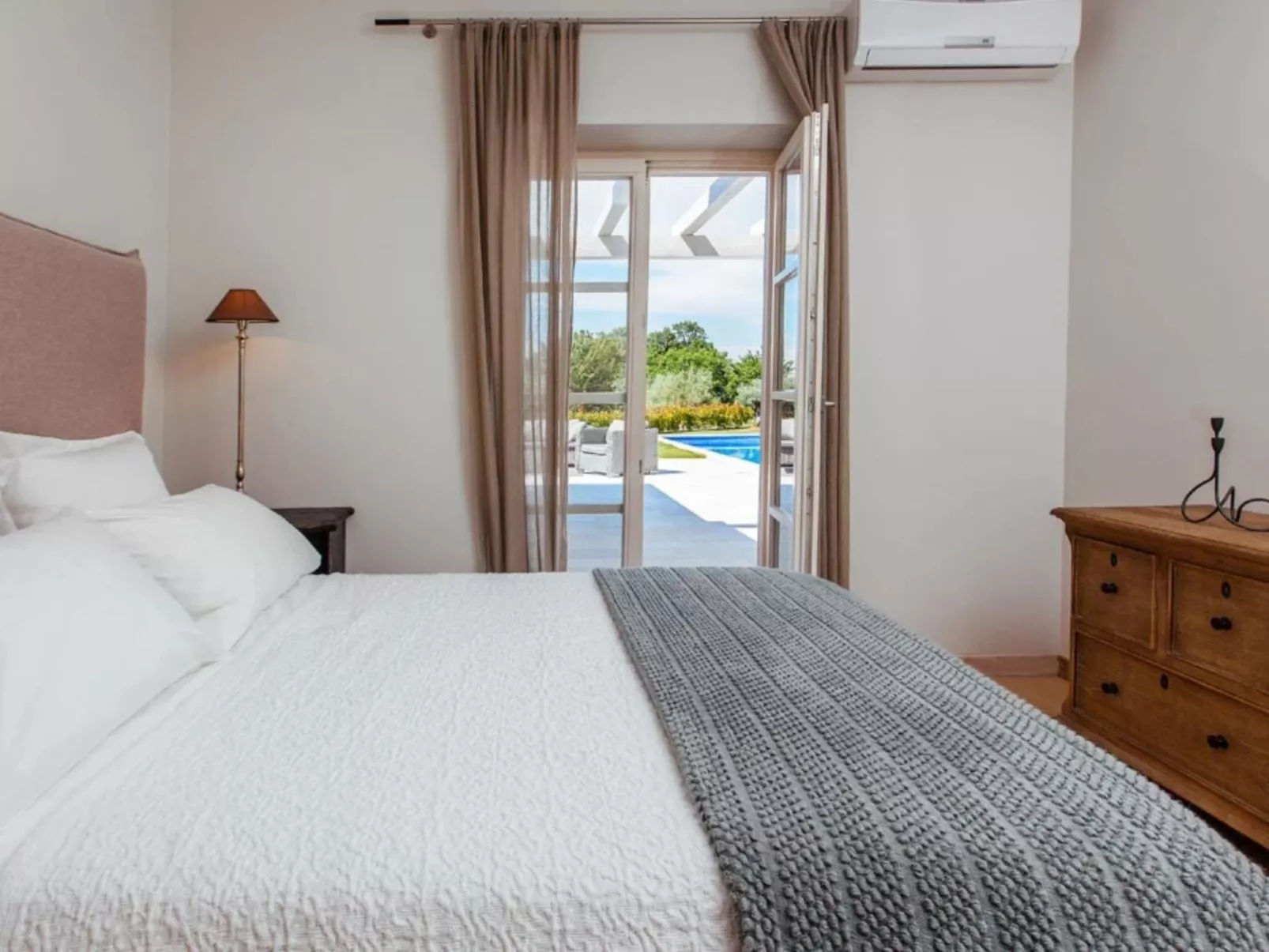 Villa Arabela mit 4 Schlafzimmern, in der Nähe von Porec-Inside