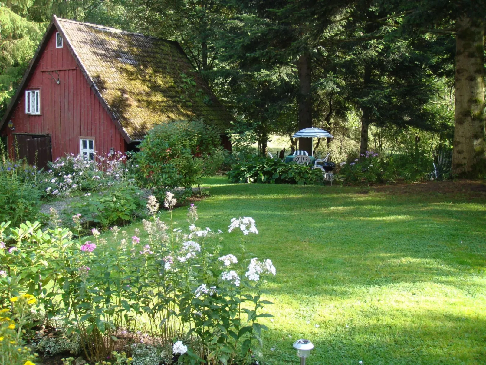 Altes Forsthaus-Draußen