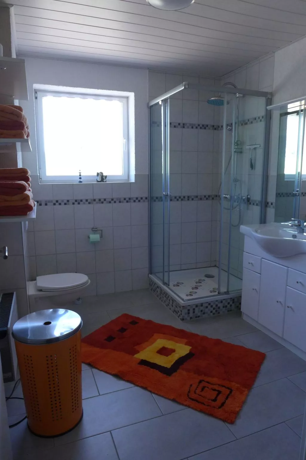 Gemütliches Ferienhaus am Deich mit Gartenzimmer-Inside