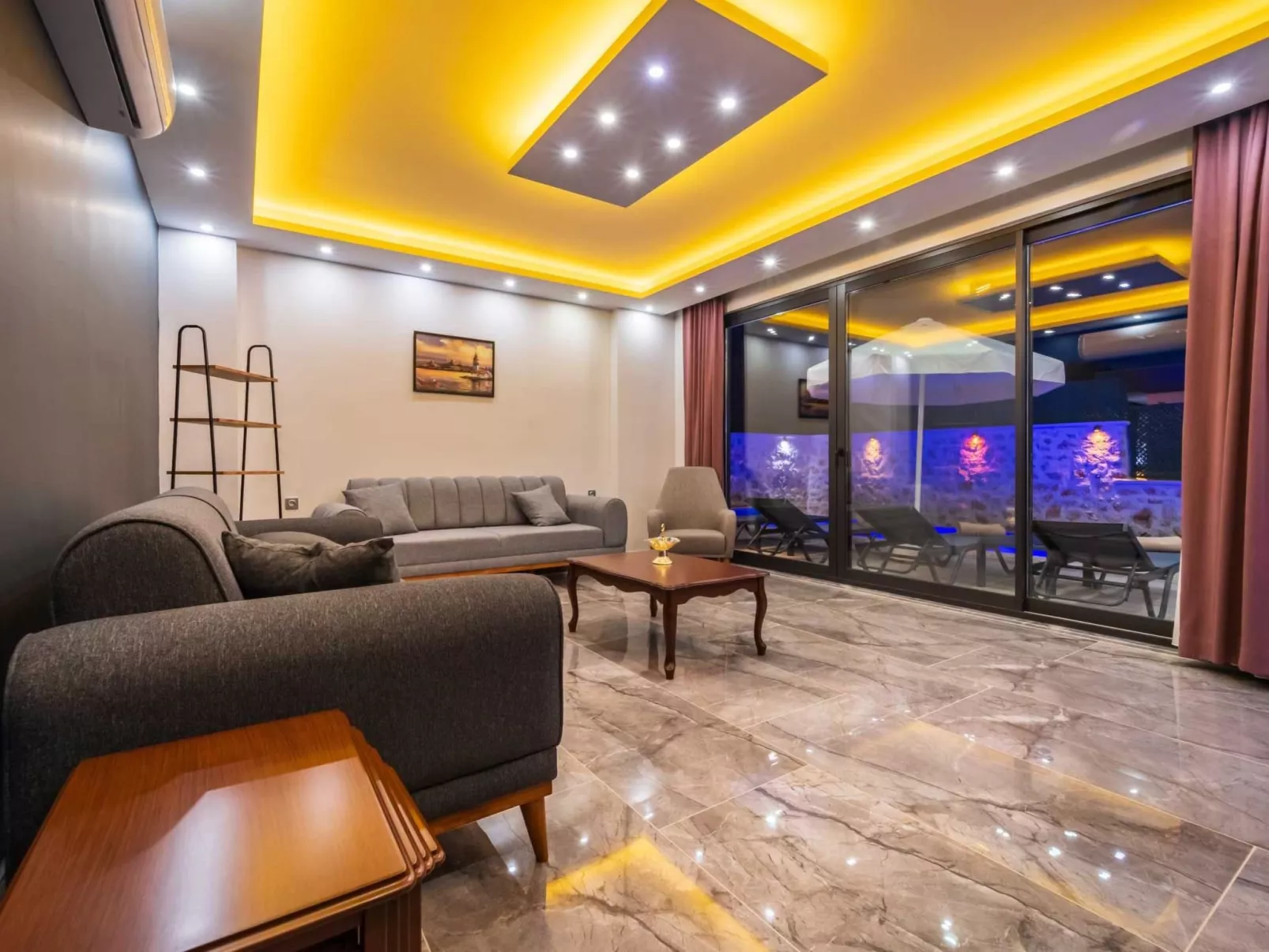 Romantische Luxusvilla "Sard 1" mit Jacuzzi-Drinnen