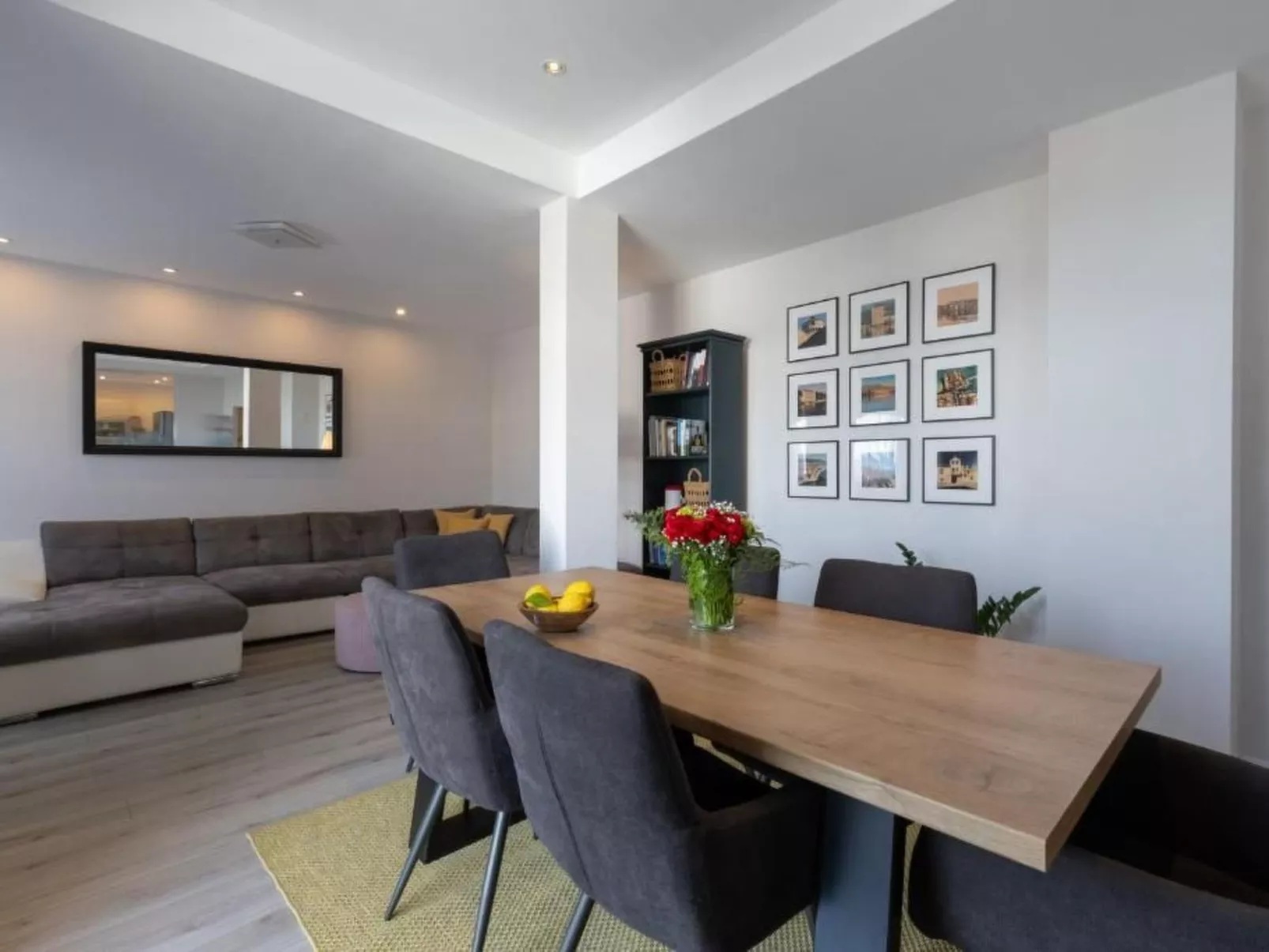 "Florami" mit Dachterrasse-Dedans