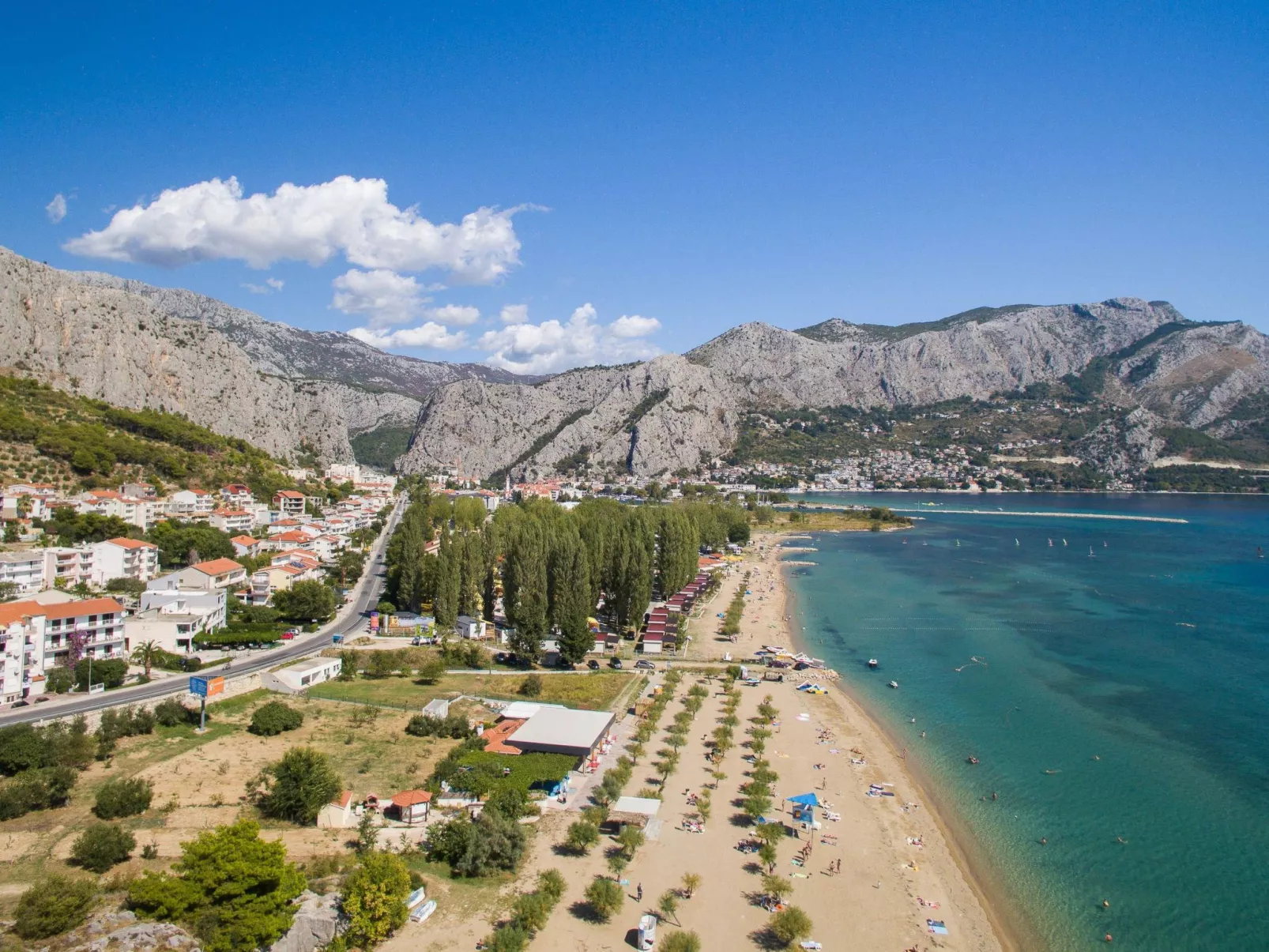 Supreme Penthouse-Outside