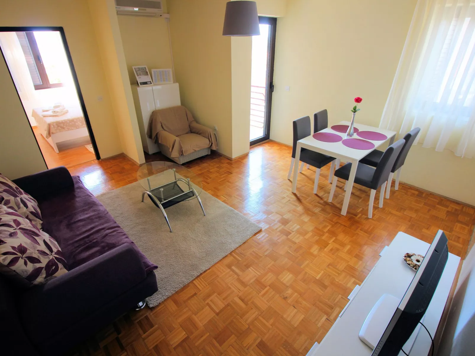 Apartment für zwei Erwachsene und zwei Kinder-Drinnen